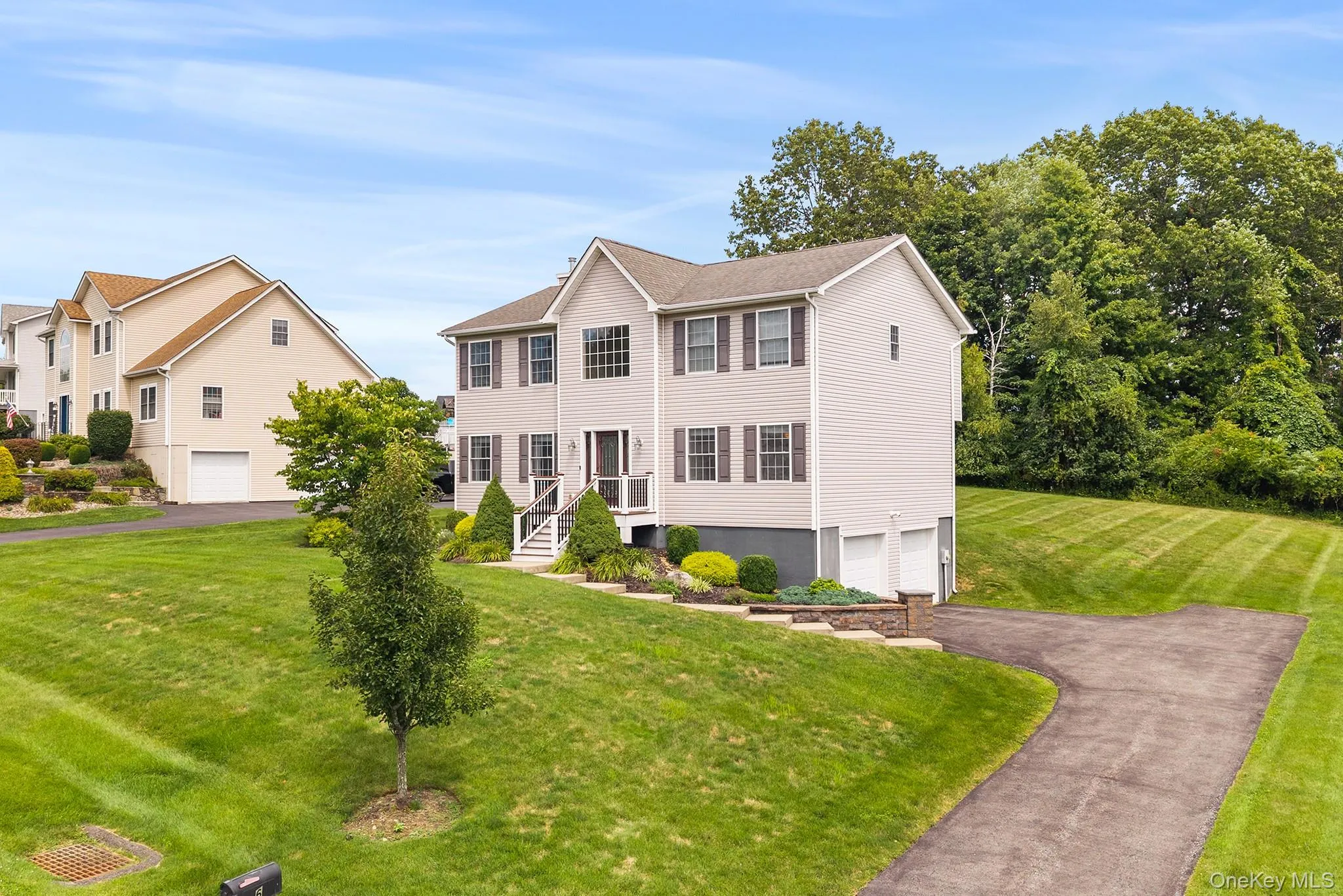 6 Apple Lane, Lloyd, NY, 4 Bedrooms Bedrooms, 9 Rooms Rooms,2 BathroomsBathrooms,Residential,For Rent,Apple,0,1034790 6 Apple Lane, Lloyd, NY, 4 Bedrooms Bedrooms, 9 Rooms Rooms,2 BathroomsBathrooms,Residential,For Rent,Apple,0,1034790