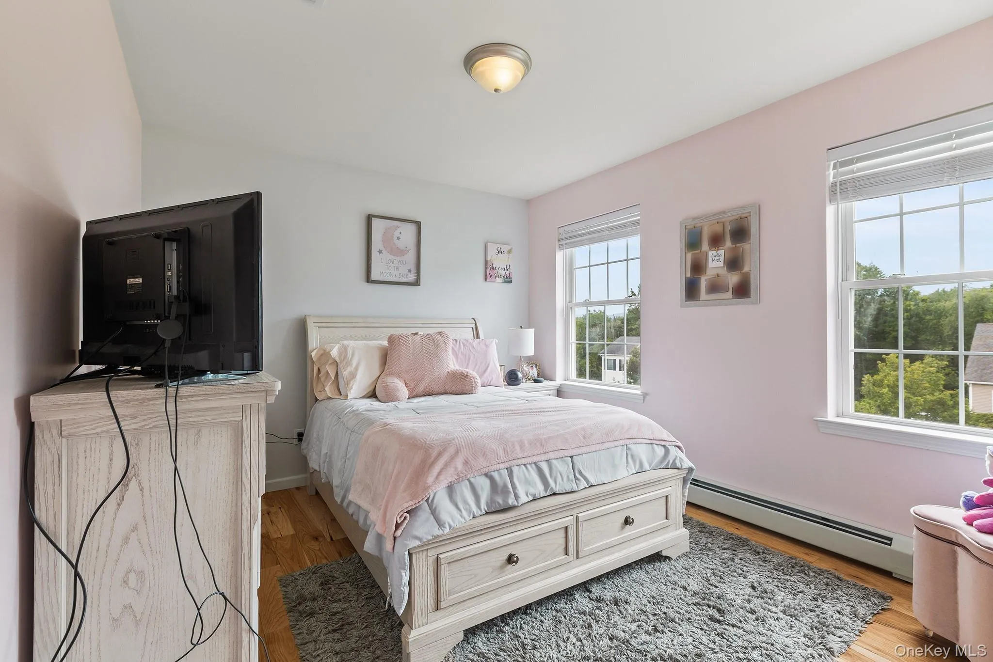 6 Apple Lane, Lloyd, NY, 4 Bedrooms Bedrooms, 9 Rooms Rooms,2 BathroomsBathrooms,Residential,For Rent,Apple,0,1034790 6 Apple Lane, Lloyd, NY, 4 Bedrooms Bedrooms, 9 Rooms Rooms,2 BathroomsBathrooms,Residential,For Rent,Apple,0,1034790
