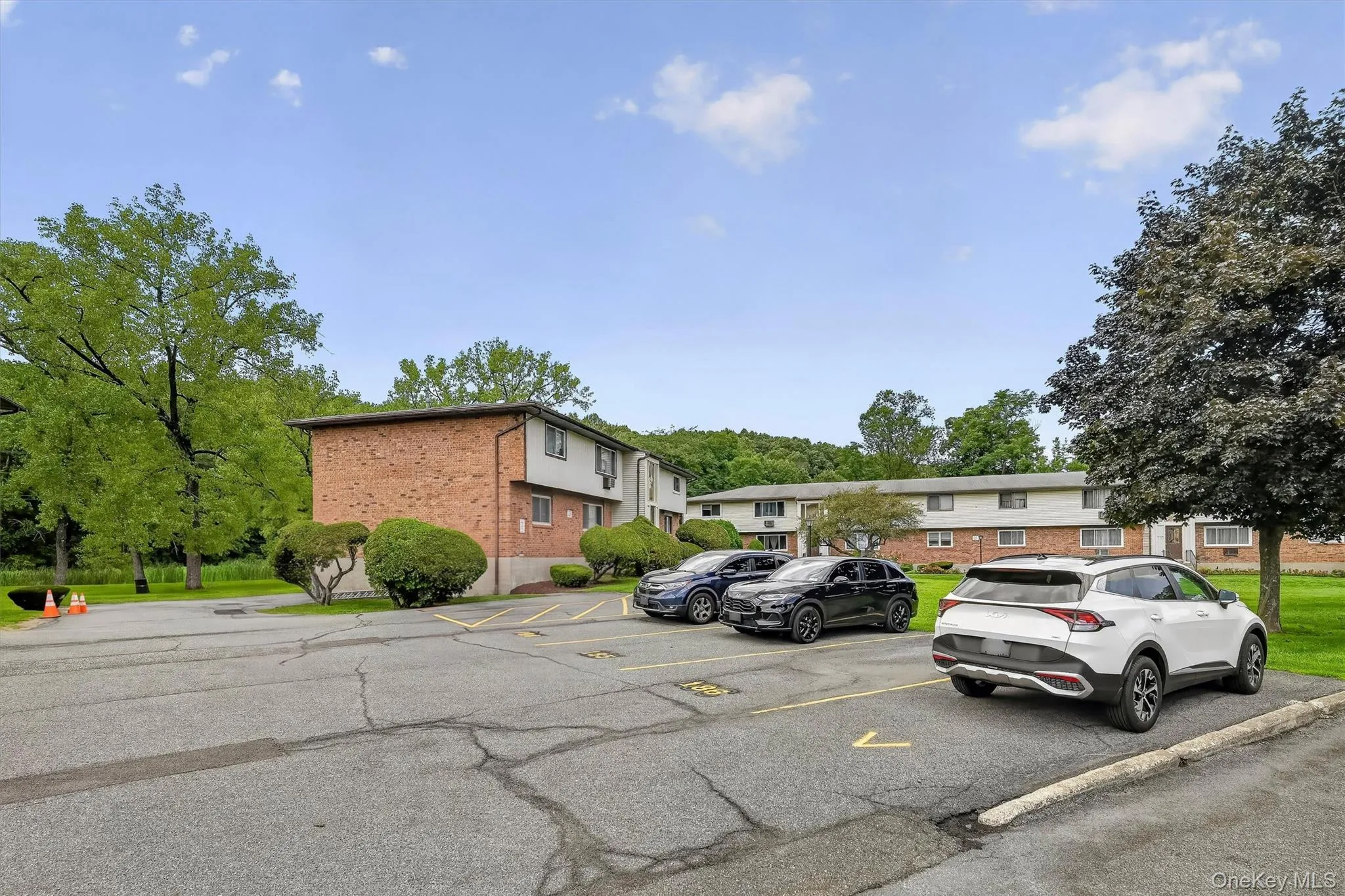 1006 Parr Meadow Drive, Newburgh (town), NY, 2 Bedrooms Bedrooms, 4 Rooms Rooms,1 BathroomBathrooms,Residential,For Rent,Parr Meadow,0,1034791 1006 Parr Meadow Drive, Newburgh (town), NY, 2 Bedrooms Bedrooms, 4 Rooms Rooms,1 BathroomBathrooms,Residential,For Rent,Parr Meadow,0,1034791