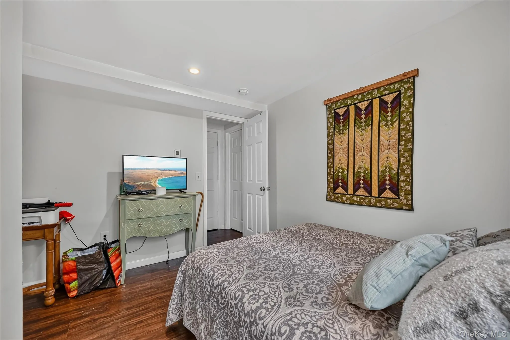 1006 Parr Meadow Drive, Newburgh (town), NY, 2 Bedrooms Bedrooms, 4 Rooms Rooms,1 BathroomBathrooms,Residential,For Rent,Parr Meadow,0,1034791 1006 Parr Meadow Drive, Newburgh (town), NY, 2 Bedrooms Bedrooms, 4 Rooms Rooms,1 BathroomBathrooms,Residential,For Rent,Parr Meadow,0,1034791
