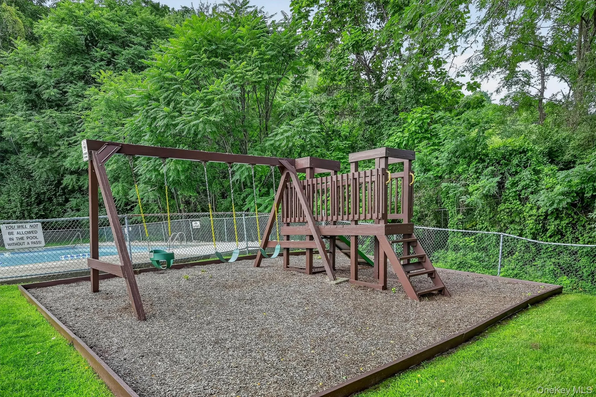 1006 Parr Meadow Drive, Newburgh (town), NY, 2 Bedrooms Bedrooms, 4 Rooms Rooms,1 BathroomBathrooms,Residential,For Rent,Parr Meadow,0,1034791 1006 Parr Meadow Drive, Newburgh (town), NY, 2 Bedrooms Bedrooms, 4 Rooms Rooms,1 BathroomBathrooms,Residential,For Rent,Parr Meadow,0,1034791