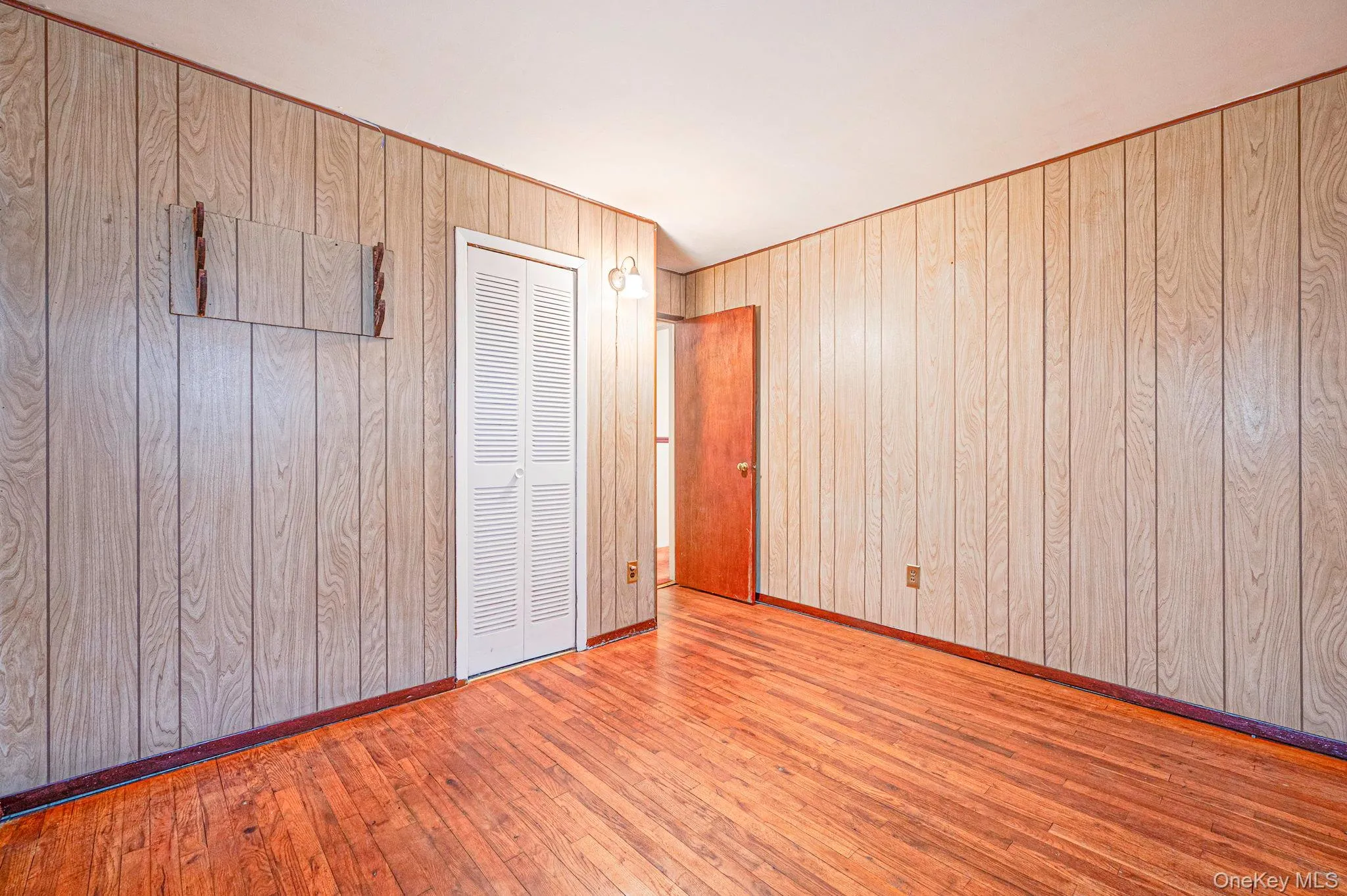 2715 Falcon Avenue, Brookhaven, NY, 3 Bedrooms Bedrooms, 5 Rooms Rooms,1 BathroomBathrooms,Residential,For Rent,Falcon,0,1034794 2715 Falcon Avenue, Brookhaven, NY, 3 Bedrooms Bedrooms, 5 Rooms Rooms,1 BathroomBathrooms,Residential,For Rent,Falcon,0,1034794