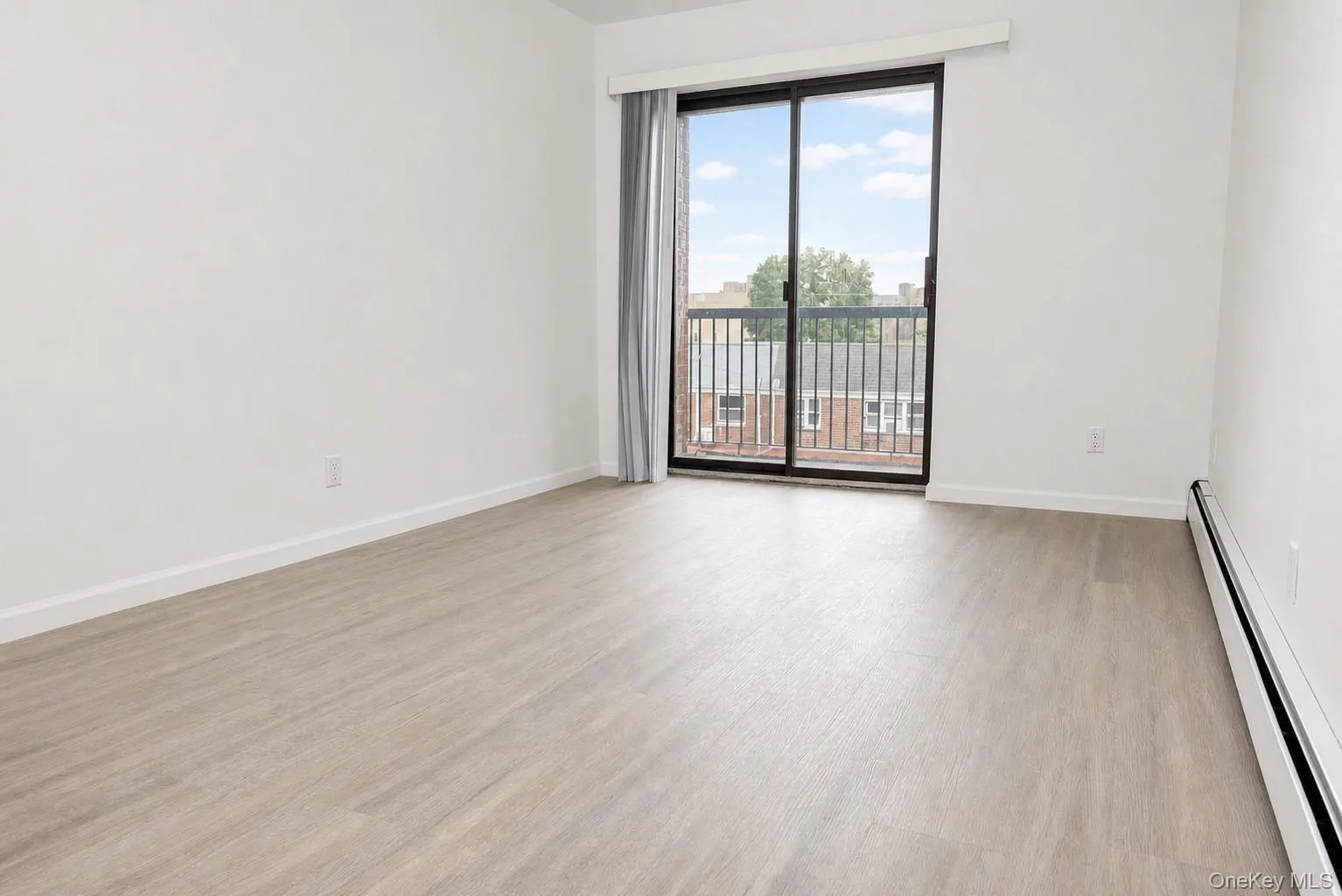 14434 37th Avenue, New York, NY, 1 Bedroom Bedrooms, 3 Rooms Rooms,1 BathroomBathrooms,Residential,For Rent,37th,0,1034795 14434 37th Avenue, New York, NY, 1 Bedroom Bedrooms, 3 Rooms Rooms,1 BathroomBathrooms,Residential,For Rent,37th,0,1034795