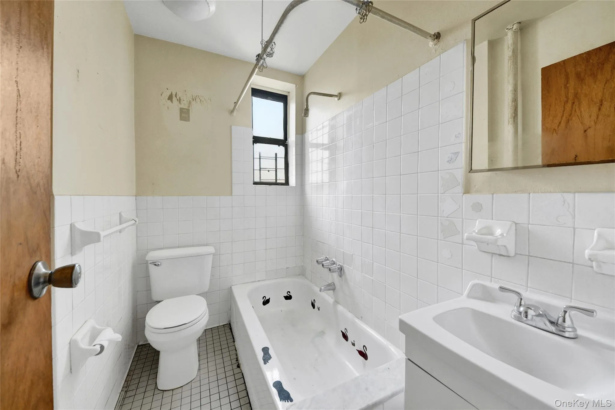 975 Union, New York, NY, 3 Bedrooms Bedrooms, 6 Rooms Rooms,1 BathroomBathrooms,Residential,For Rent,Union,0,1034800 975 Union, New York, NY, 3 Bedrooms Bedrooms, 6 Rooms Rooms,1 BathroomBathrooms,Residential,For Rent,Union,0,1034800