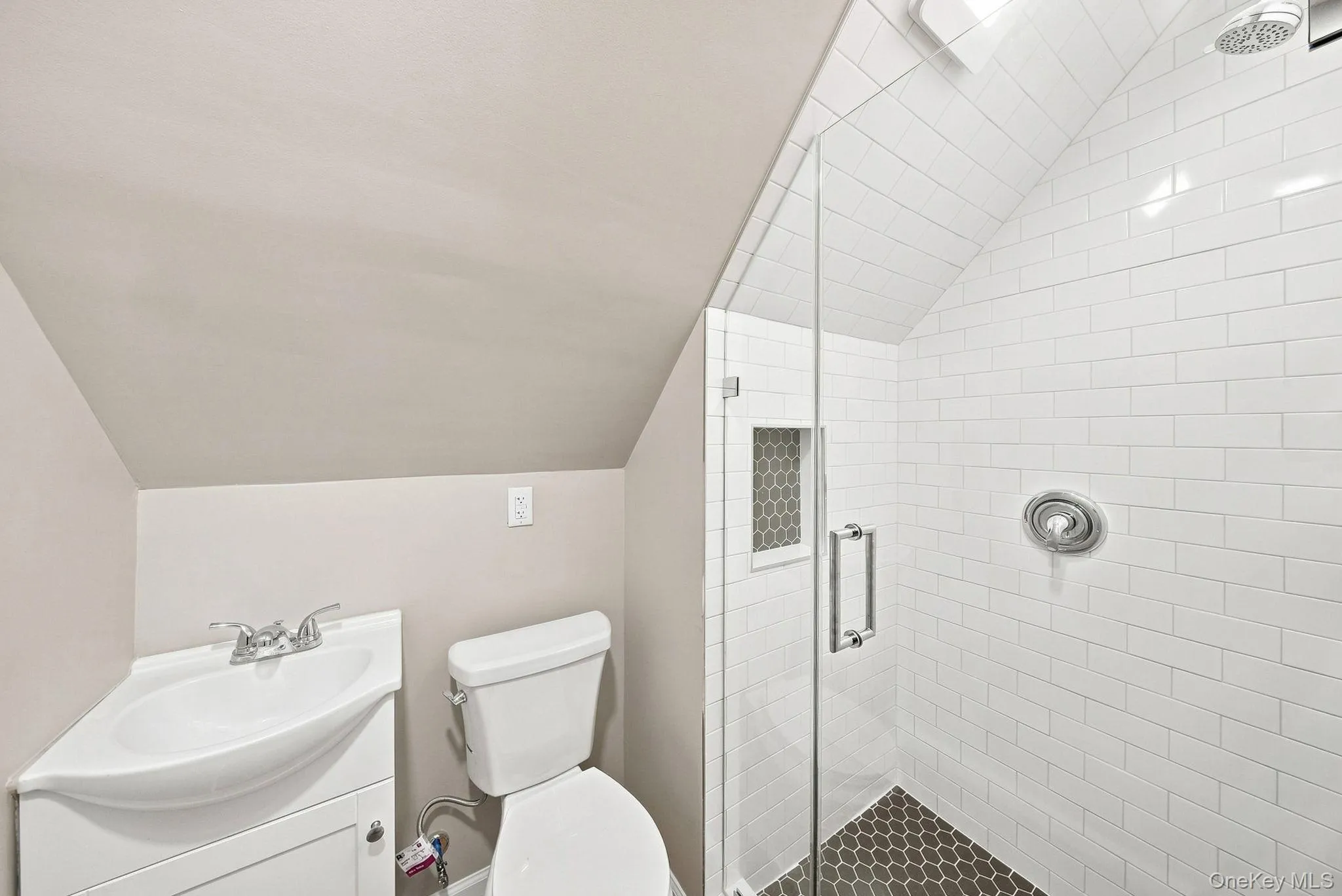 14 Robalene Drive, Goshen, NY, 5 Bedrooms Bedrooms, 9 Rooms Rooms,4 BathroomsBathrooms,Residential,For Rent,Robalene,0,1034805 14 Robalene Drive, Goshen, NY, 5 Bedrooms Bedrooms, 9 Rooms Rooms,4 BathroomsBathrooms,Residential,For Rent,Robalene,0,1034805