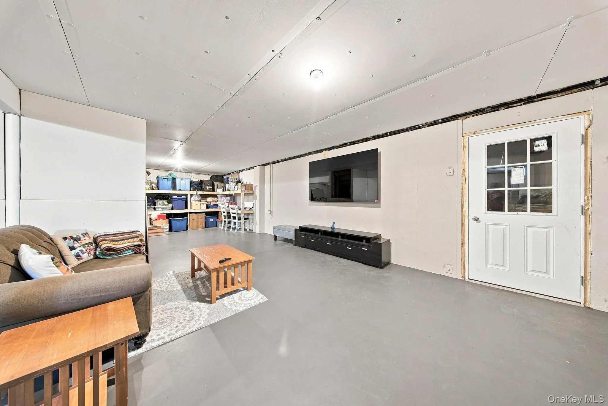 14 Robalene Drive, Goshen, NY, 5 Bedrooms Bedrooms, 9 Rooms Rooms,4 BathroomsBathrooms,Residential,For Rent,Robalene,0,1034805 14 Robalene Drive, Goshen, NY, 5 Bedrooms Bedrooms, 9 Rooms Rooms,4 BathroomsBathrooms,Residential,For Rent,Robalene,0,1034805