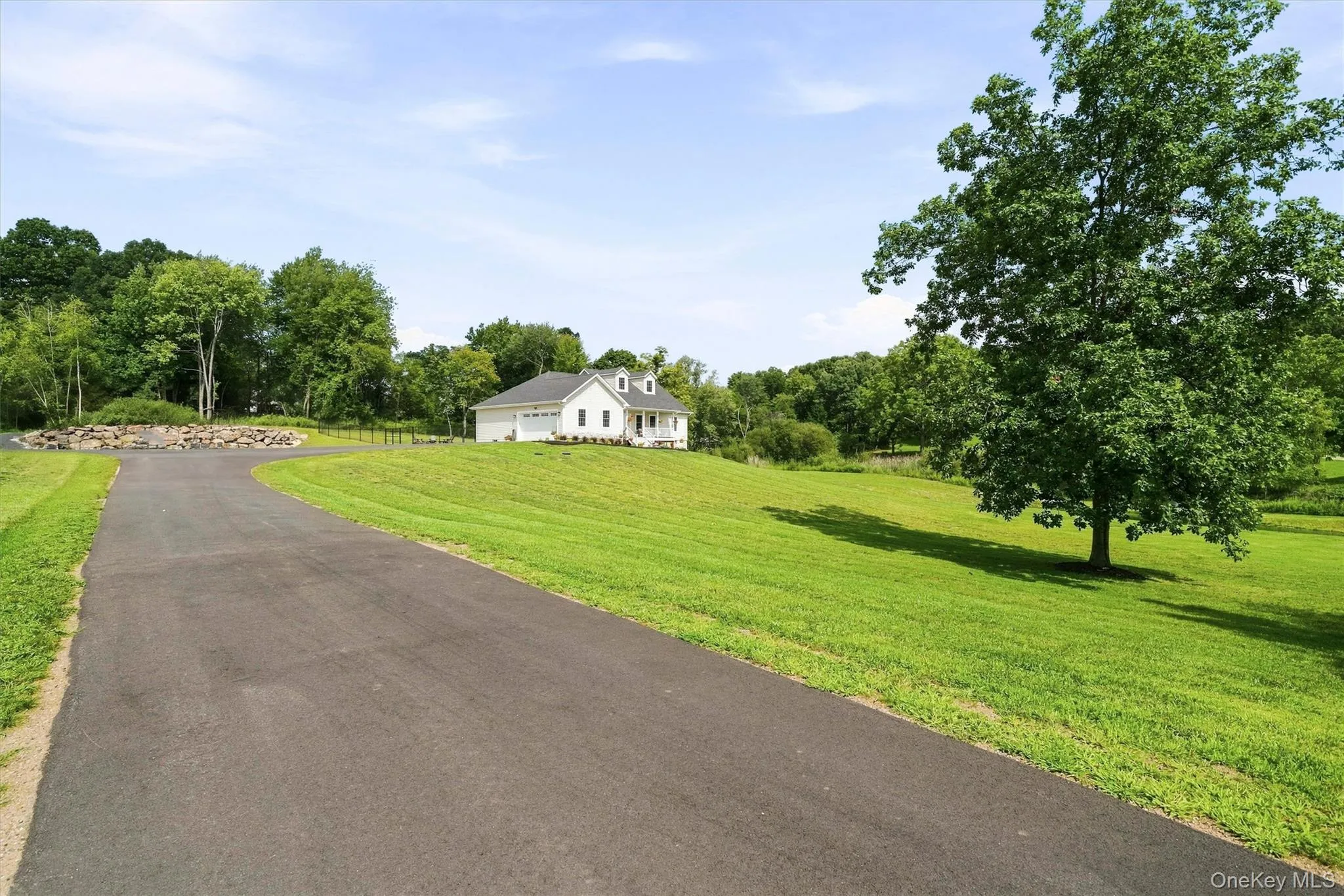 Newly Paved Extended Driveway with tons of parking Newly Paved Extended Driveway with tons of parking