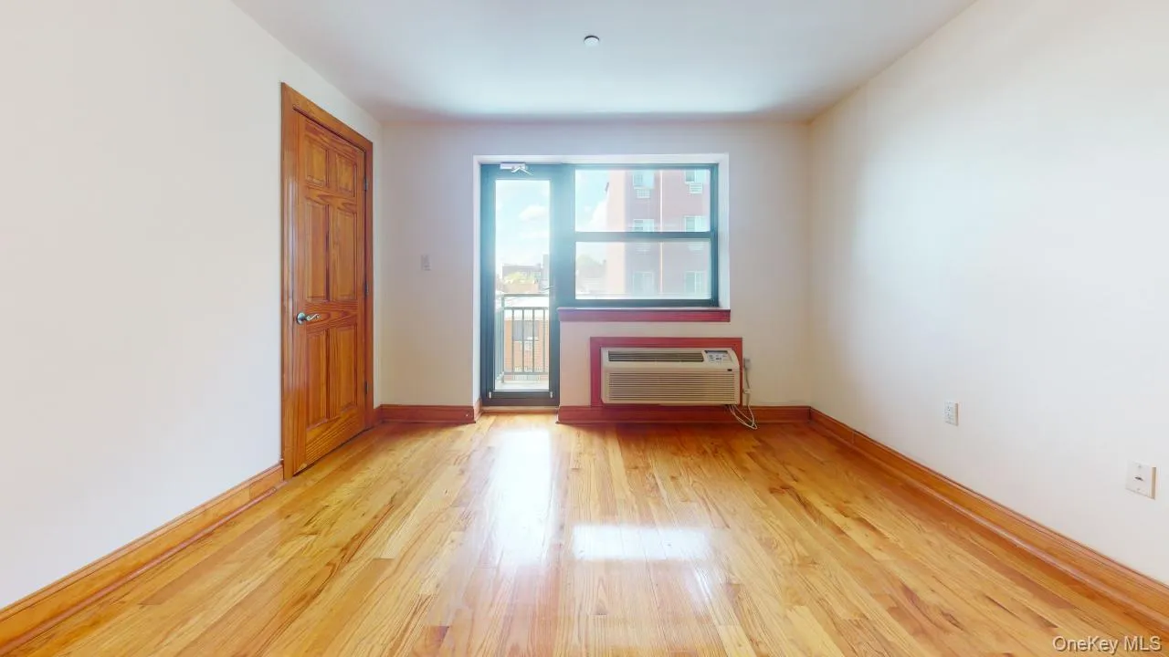 135-23 82nd Avenue, New York, NY, 2 Rooms Rooms,1 BathroomBathrooms,Residential Lease,For Rent,82nd,0,1034808 135-23 82nd Avenue, New York, NY, 2 Rooms Rooms,1 BathroomBathrooms,Residential Lease,For Rent,82nd,0,1034808