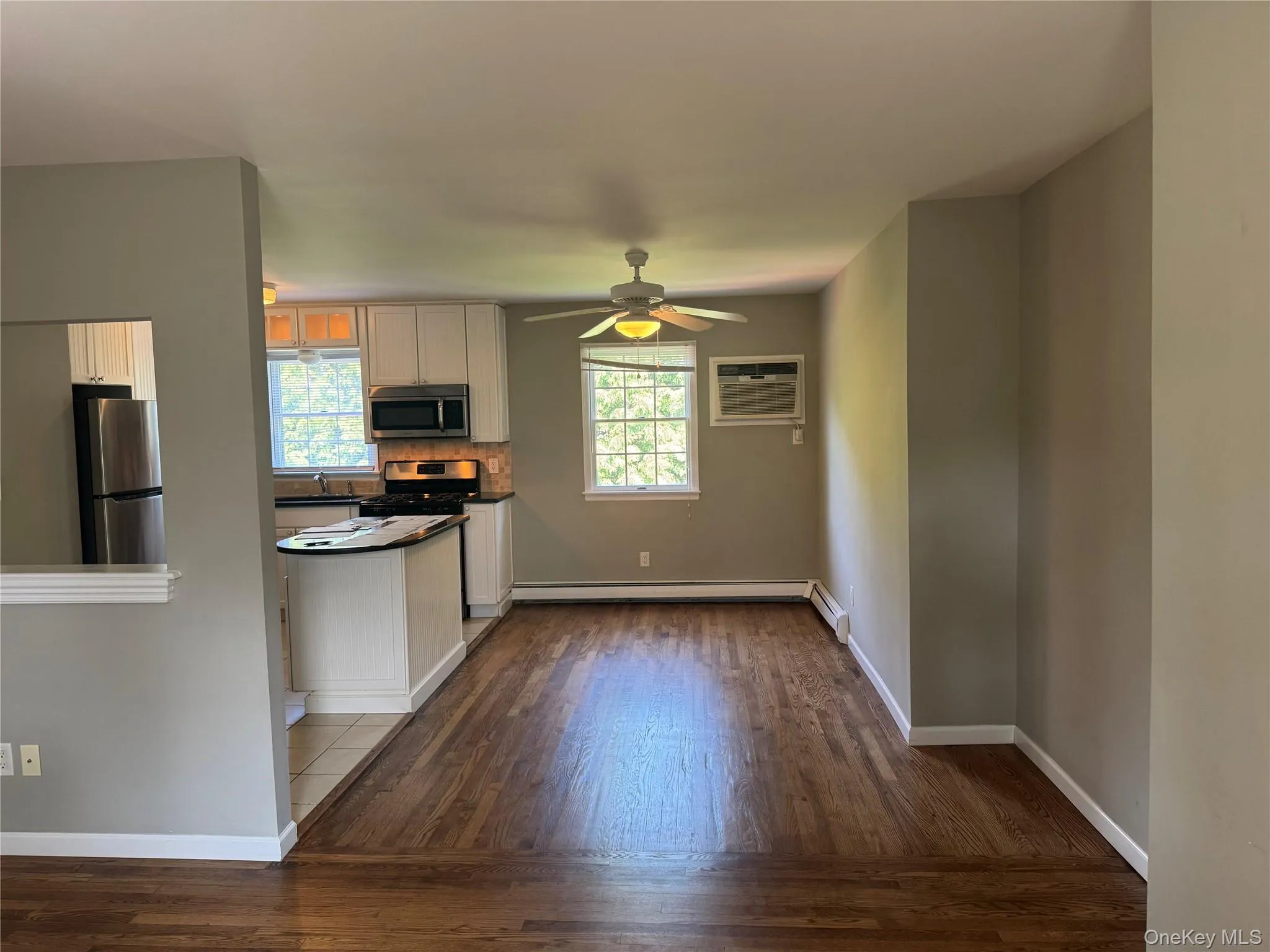 163 Landing Road, Glen Cove, NY, 2 Bedrooms Bedrooms, 6 Rooms Rooms,1 BathroomBathrooms,Residential Lease,For Rent,Landing,0,1034811 163 Landing Road, Glen Cove, NY, 2 Bedrooms Bedrooms, 6 Rooms Rooms,1 BathroomBathrooms,Residential Lease,For Rent,Landing,0,1034811