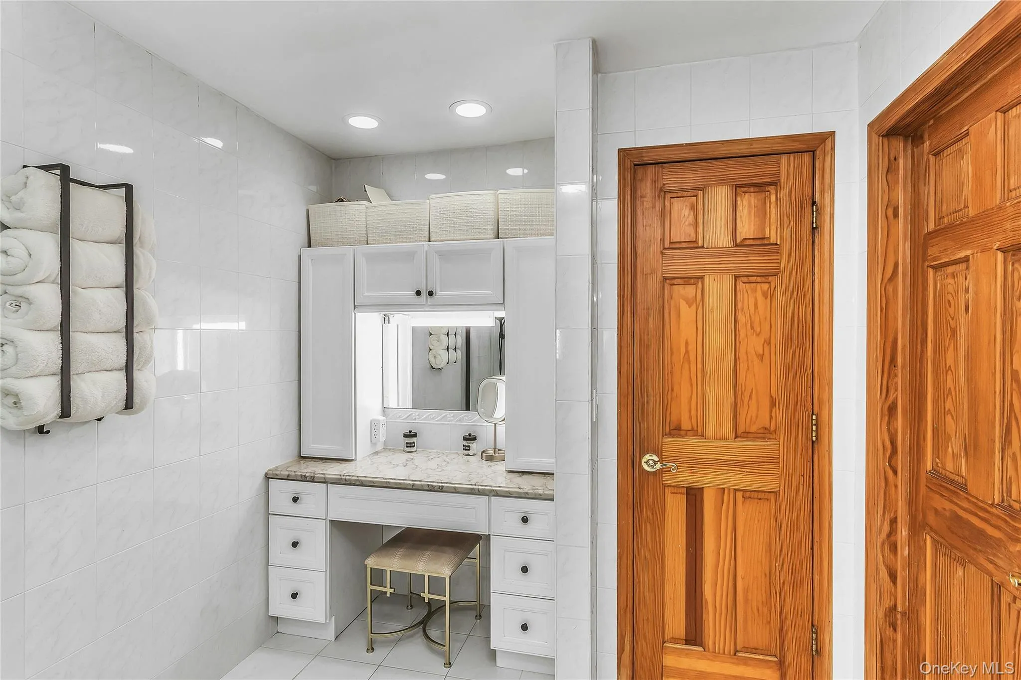 25 Glen Hollow, Brookhaven, NY, 1 Bedroom Bedrooms, 5 Rooms Rooms,1 BathroomBathrooms,Residential,For Rent,Glen Hollow,0,1034817 25 Glen Hollow, Brookhaven, NY, 1 Bedroom Bedrooms, 5 Rooms Rooms,1 BathroomBathrooms,Residential,For Rent,Glen Hollow,0,1034817