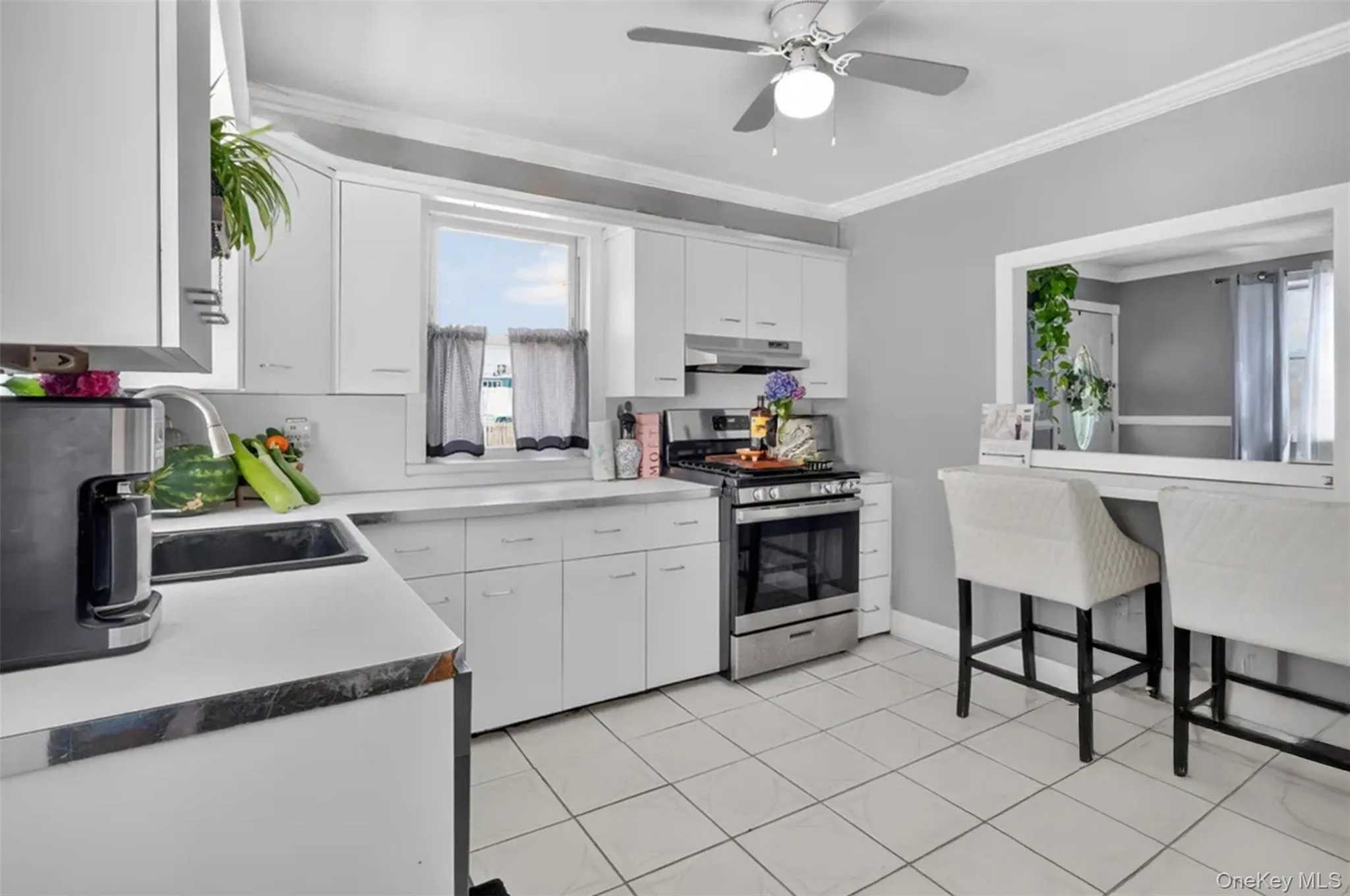 1069 Phoebe Street, Hempstead, NY, 4 Bedrooms Bedrooms, 7 Rooms Rooms,1 BathroomBathrooms,Residential,For Rent,Phoebe,0,1034827 1069 Phoebe Street, Hempstead, NY, 4 Bedrooms Bedrooms, 7 Rooms Rooms,1 BathroomBathrooms,Residential,For Rent,Phoebe,0,1034827
