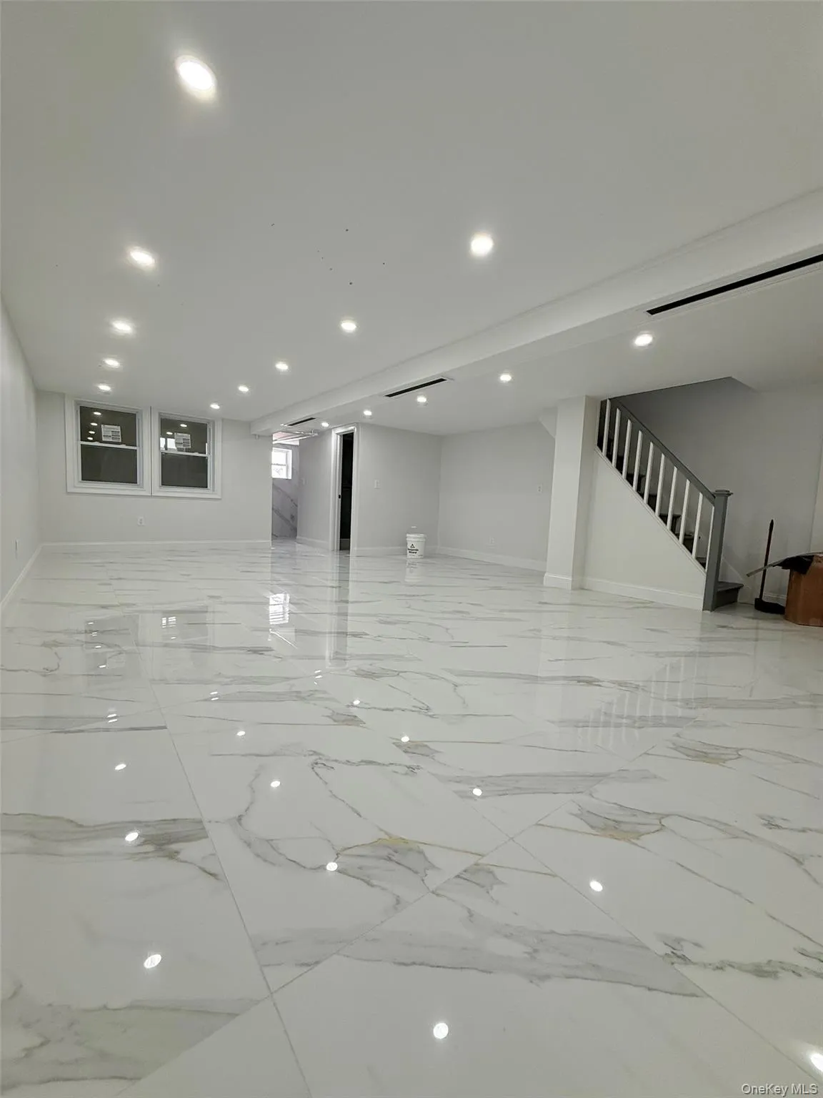 4709 188th Street, New York, NY, 3 Bedrooms Bedrooms, 10 Rooms Rooms,4 BathroomsBathrooms,Residential,For Rent,188th,0,1034829 4709 188th Street, New York, NY, 3 Bedrooms Bedrooms, 10 Rooms Rooms,4 BathroomsBathrooms,Residential,For Rent,188th,0,1034829