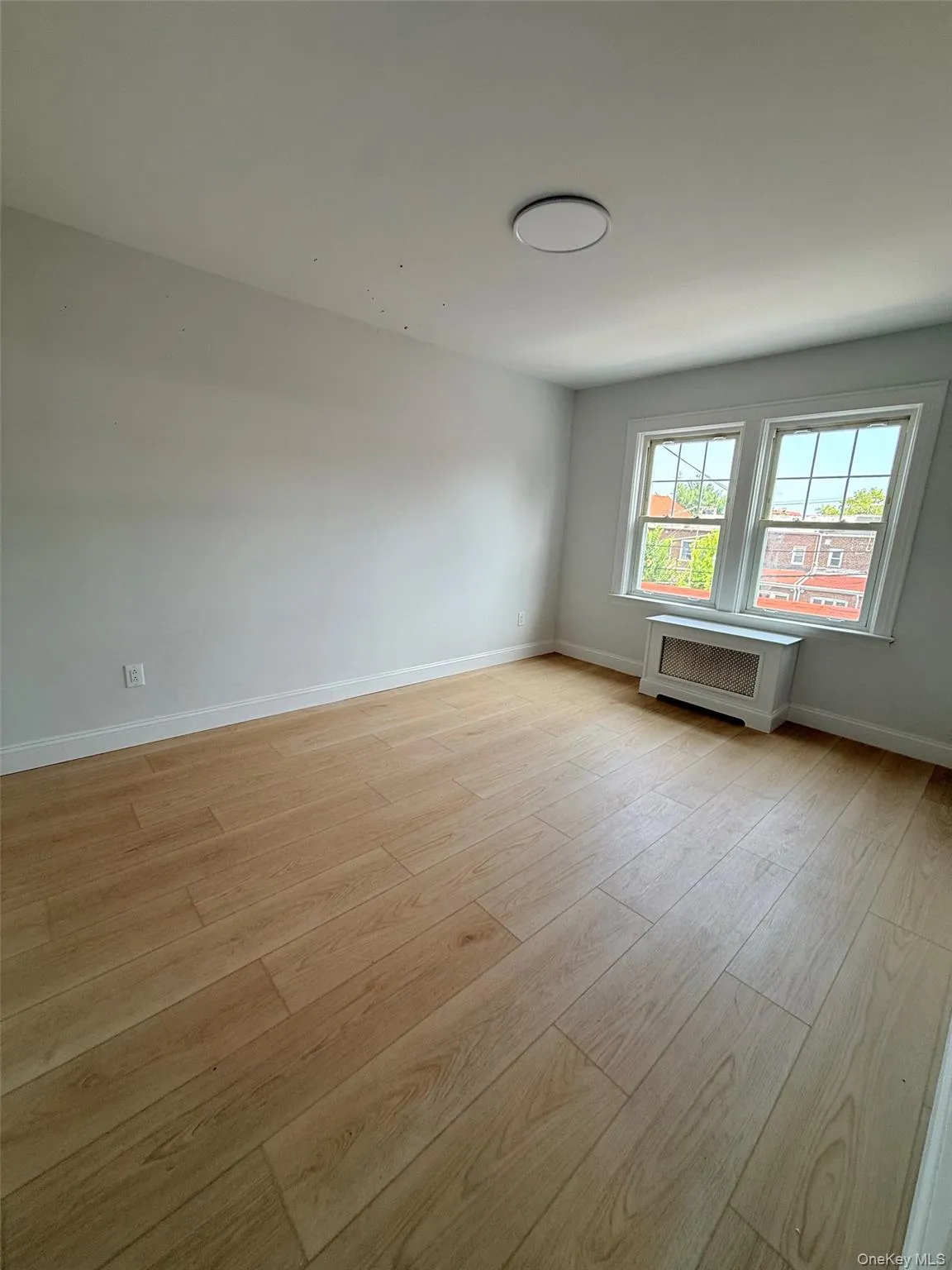 4709 188th Street, New York, NY, 3 Bedrooms Bedrooms, 10 Rooms Rooms,4 BathroomsBathrooms,Residential,For Rent,188th,0,1034829 4709 188th Street, New York, NY, 3 Bedrooms Bedrooms, 10 Rooms Rooms,4 BathroomsBathrooms,Residential,For Rent,188th,0,1034829