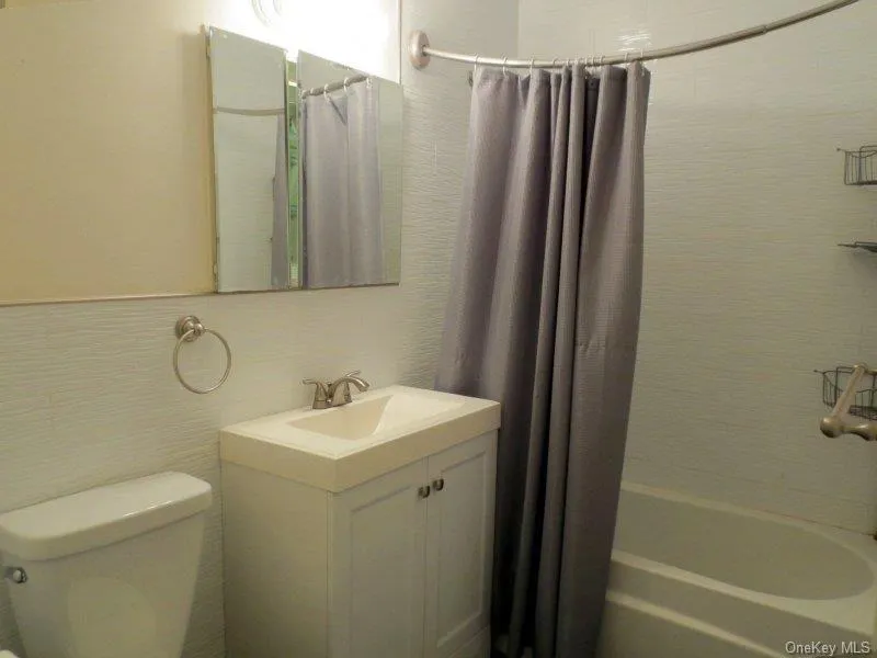 106 Mariners Way, Babylon, NY, 1 Bedroom Bedrooms, 4 Rooms Rooms,1 BathroomBathrooms,Residential Lease,For Rent,Mariners,0,1034831 106 Mariners Way, Babylon, NY, 1 Bedroom Bedrooms, 4 Rooms Rooms,1 BathroomBathrooms,Residential Lease,For Rent,Mariners,0,1034831
