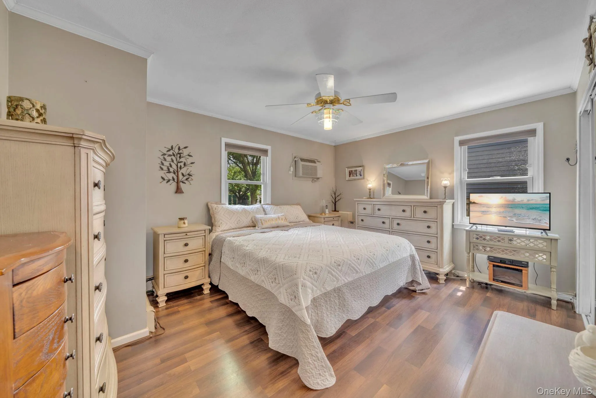20 Cornwall Lane, Oyster Bay, NY, 4 Bedrooms Bedrooms, 7 Rooms Rooms,3 BathroomsBathrooms,Residential,For Rent,Cornwall,0,1034836 20 Cornwall Lane, Oyster Bay, NY, 4 Bedrooms Bedrooms, 7 Rooms Rooms,3 BathroomsBathrooms,Residential,For Rent,Cornwall,0,1034836