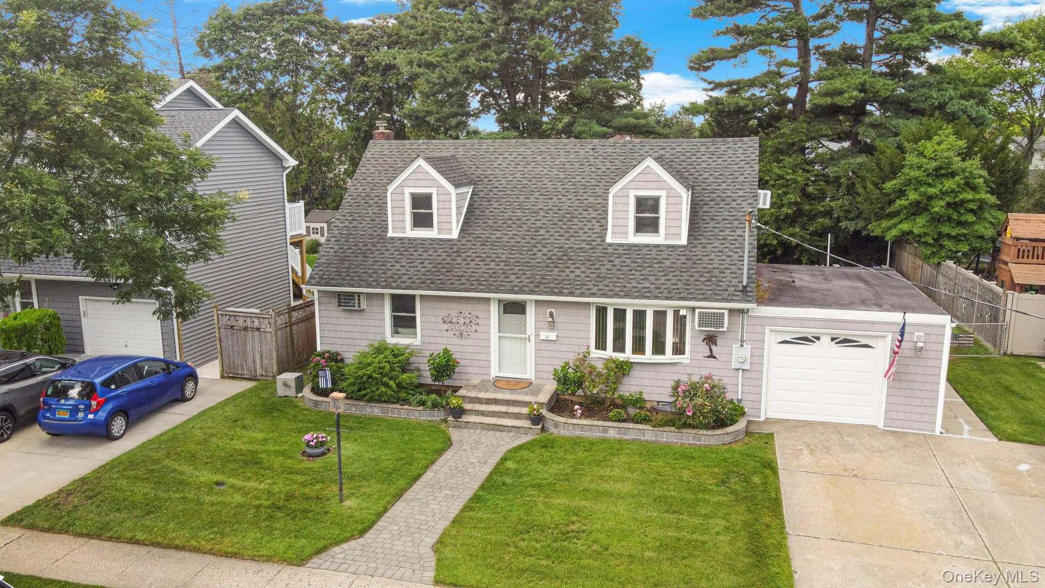 20 Cornwall Lane, Oyster Bay, NY, 4 Bedrooms Bedrooms, 7 Rooms Rooms,3 BathroomsBathrooms,Residential,For Rent,Cornwall,0,1034836 20 Cornwall Lane, Oyster Bay, NY, 4 Bedrooms Bedrooms, 7 Rooms Rooms,3 BathroomsBathrooms,Residential,For Rent,Cornwall,0,1034836