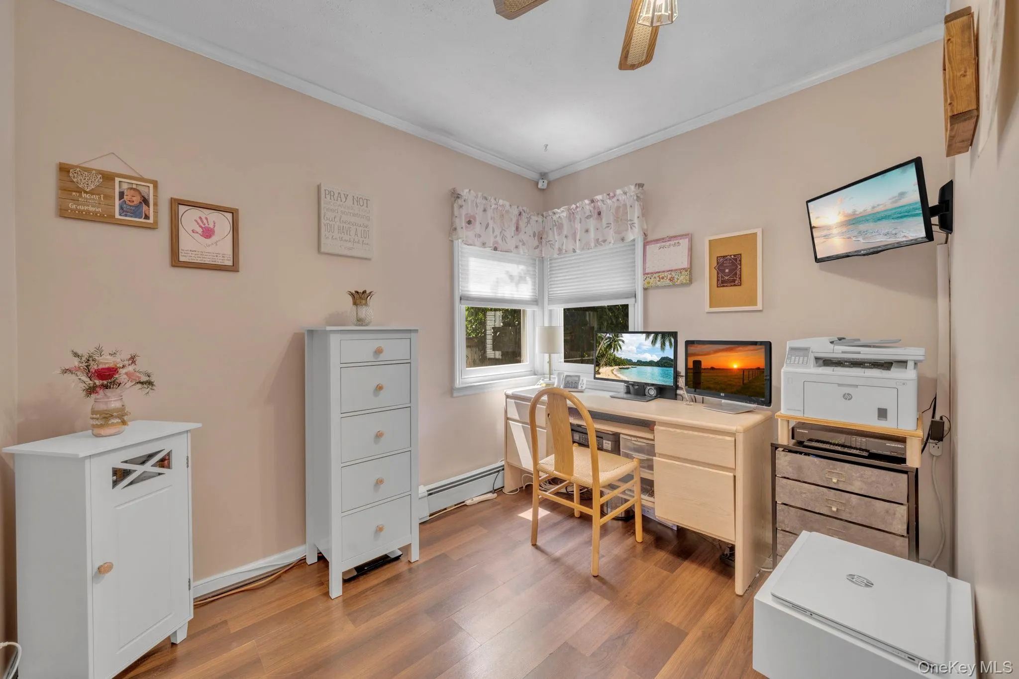 20 Cornwall Lane, Oyster Bay, NY, 4 Bedrooms Bedrooms, 7 Rooms Rooms,3 BathroomsBathrooms,Residential,For Rent,Cornwall,0,1034836 20 Cornwall Lane, Oyster Bay, NY, 4 Bedrooms Bedrooms, 7 Rooms Rooms,3 BathroomsBathrooms,Residential,For Rent,Cornwall,0,1034836