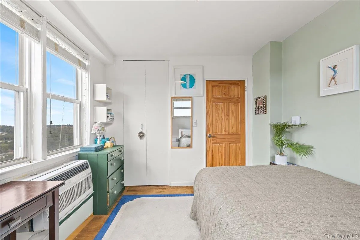 5700 Arlington Avenue, New York, NY, 2 Bedrooms Bedrooms, 4 Rooms Rooms,1 BathroomBathrooms,Residential,For Rent,Arlington,0,1034837 5700 Arlington Avenue, New York, NY, 2 Bedrooms Bedrooms, 4 Rooms Rooms,1 BathroomBathrooms,Residential,For Rent,Arlington,0,1034837
