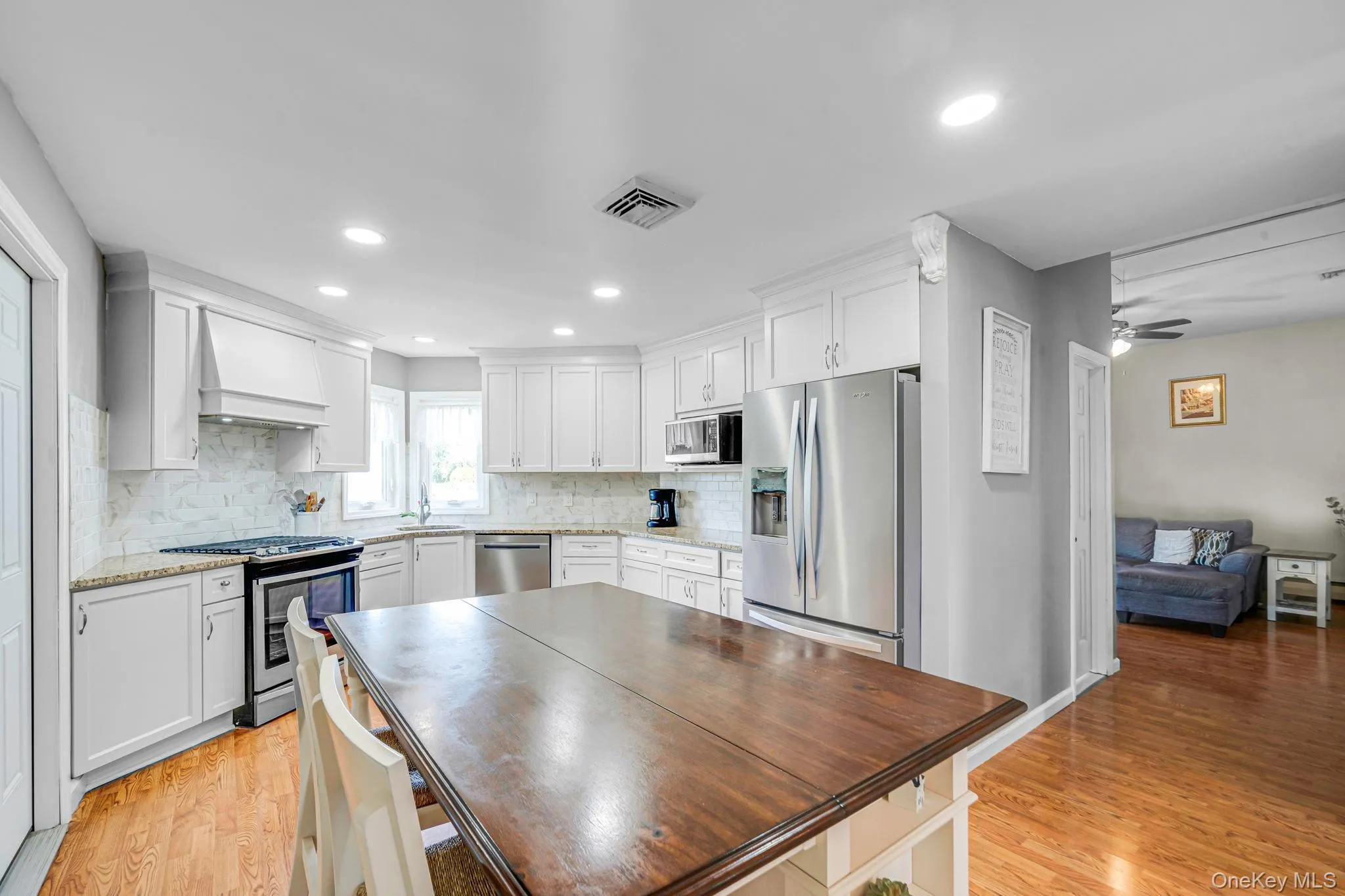 2 Gould Drive, Brookhaven, NY, 3 Bedrooms Bedrooms, 7 Rooms Rooms,2 BathroomsBathrooms,Residential,For Rent,Gould,0,1034839 2 Gould Drive, Brookhaven, NY, 3 Bedrooms Bedrooms, 7 Rooms Rooms,2 BathroomsBathrooms,Residential,For Rent,Gould,0,1034839