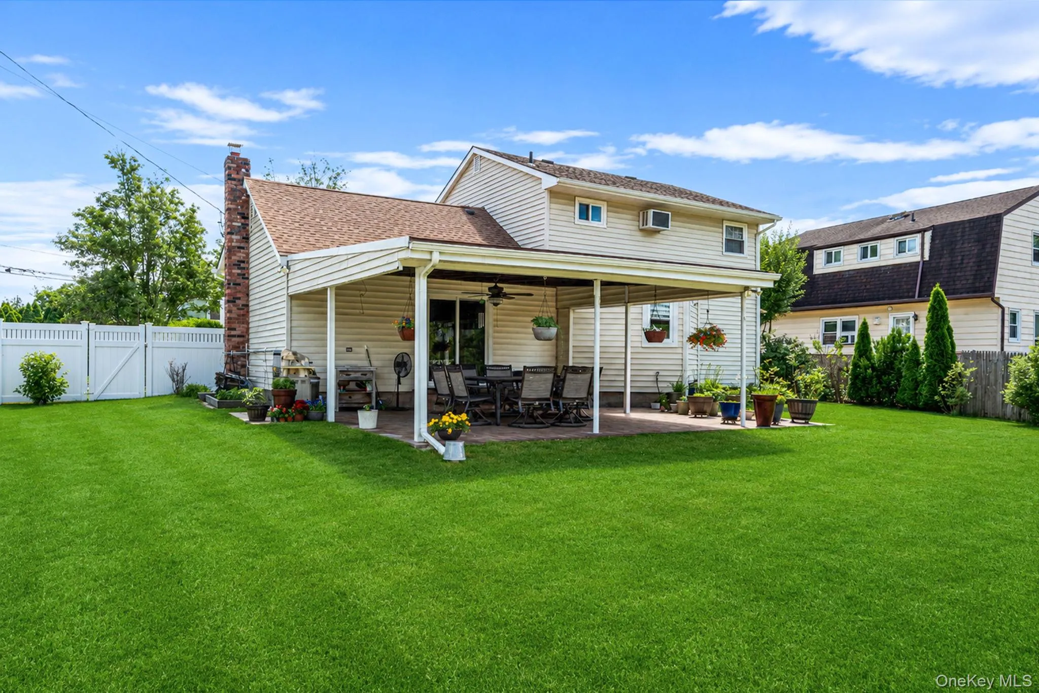 2 Gould Drive, Brookhaven, NY, 3 Bedrooms Bedrooms, 7 Rooms Rooms,2 BathroomsBathrooms,Residential,For Rent,Gould,0,1034839 2 Gould Drive, Brookhaven, NY, 3 Bedrooms Bedrooms, 7 Rooms Rooms,2 BathroomsBathrooms,Residential,For Rent,Gould,0,1034839