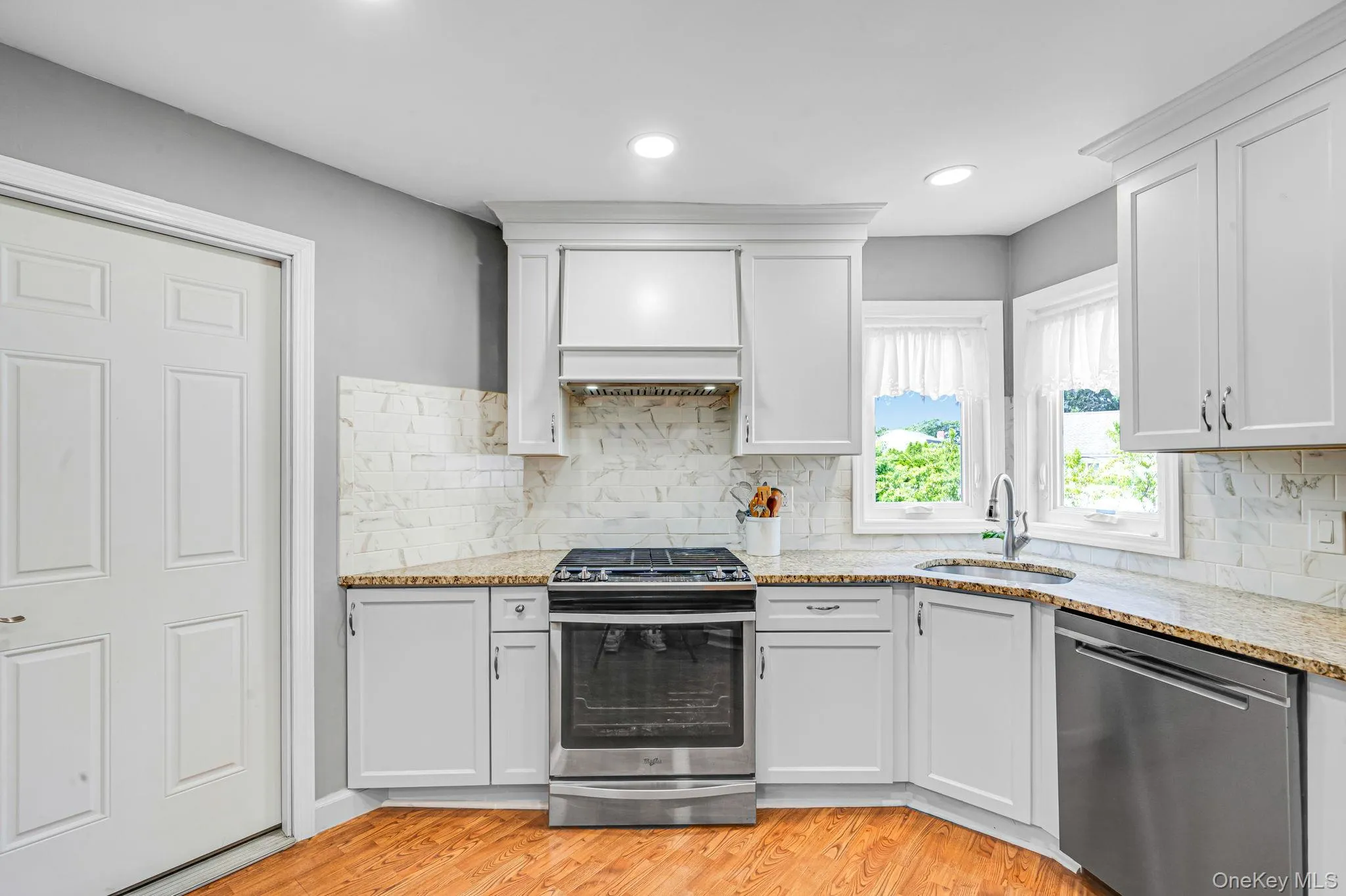 2 Gould Drive, Brookhaven, NY, 3 Bedrooms Bedrooms, 7 Rooms Rooms,2 BathroomsBathrooms,Residential,For Rent,Gould,0,1034839 2 Gould Drive, Brookhaven, NY, 3 Bedrooms Bedrooms, 7 Rooms Rooms,2 BathroomsBathrooms,Residential,For Rent,Gould,0,1034839