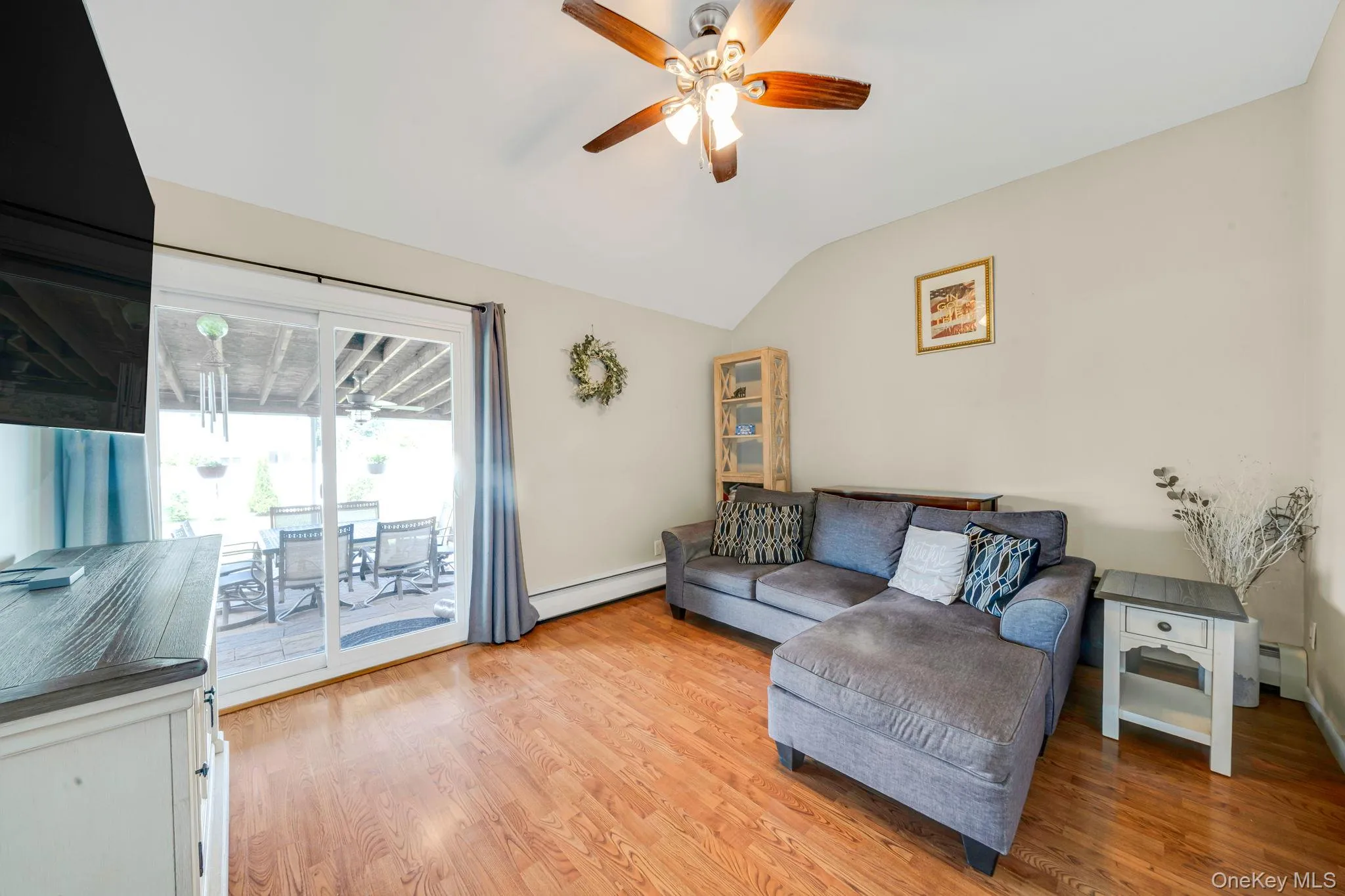 2 Gould Drive, Brookhaven, NY, 3 Bedrooms Bedrooms, 7 Rooms Rooms,2 BathroomsBathrooms,Residential,For Rent,Gould,0,1034839 2 Gould Drive, Brookhaven, NY, 3 Bedrooms Bedrooms, 7 Rooms Rooms,2 BathroomsBathrooms,Residential,For Rent,Gould,0,1034839