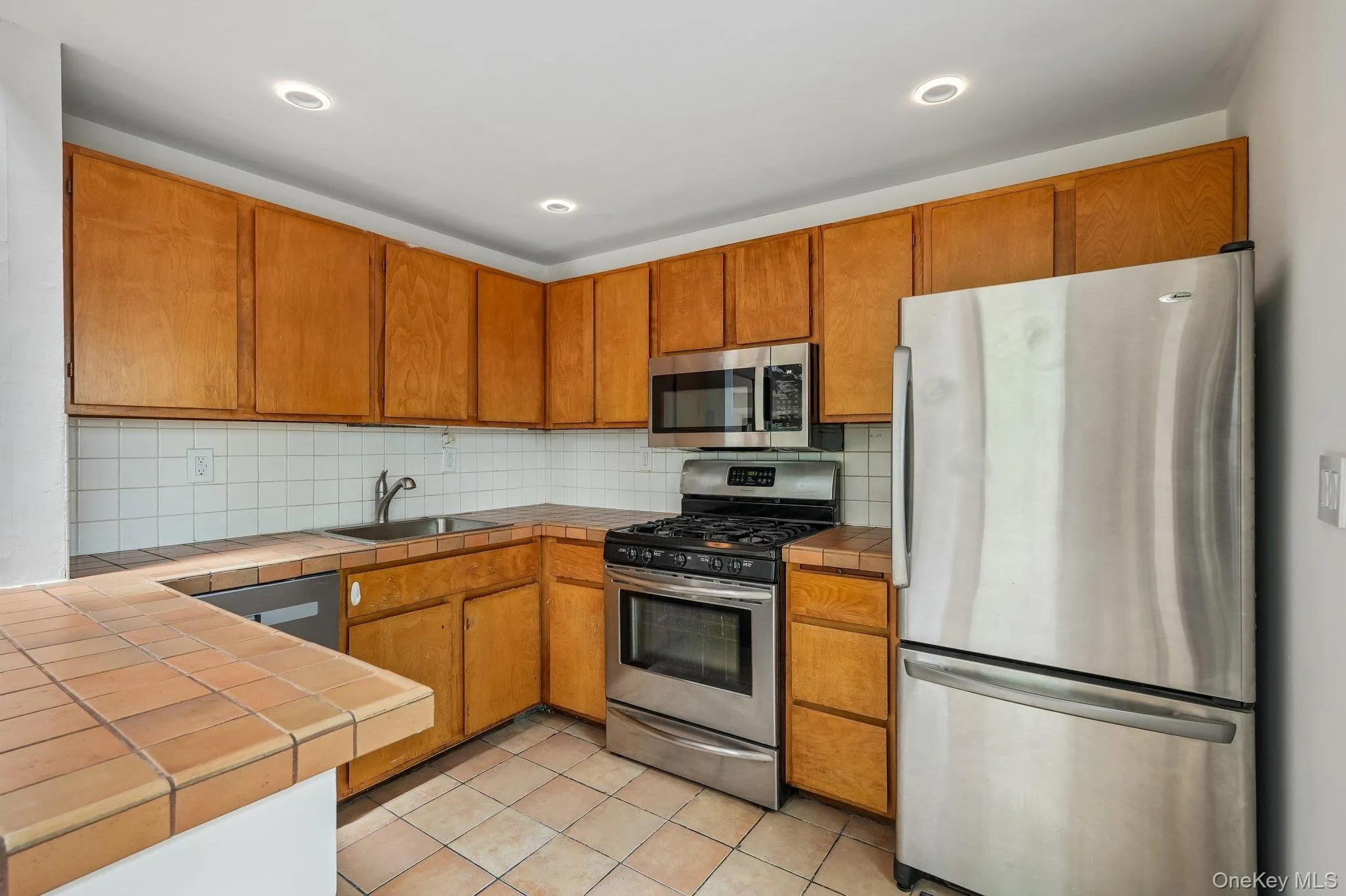 736 Route 9W, Orangetown, NY, 3 Bedrooms Bedrooms, 9 Rooms Rooms,2 BathroomsBathrooms,Residential,For Rent,Route 9W,0,1034840 736 Route 9W, Orangetown, NY, 3 Bedrooms Bedrooms, 9 Rooms Rooms,2 BathroomsBathrooms,Residential,For Rent,Route 9W,0,1034840
