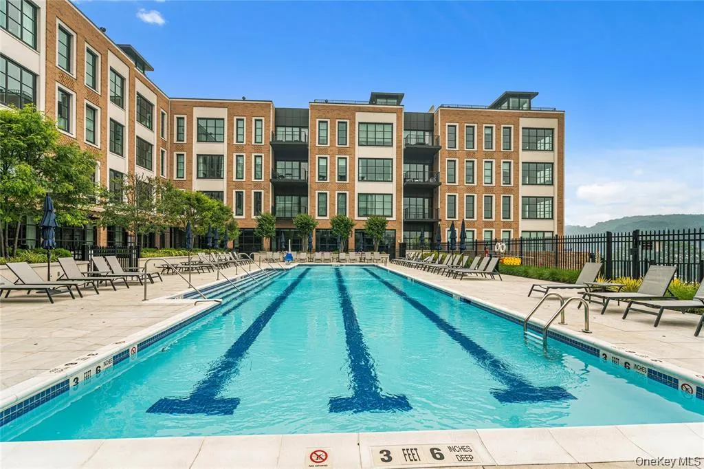 100 Garvies Point Road, Glen Cove, NY, 2 Bedrooms Bedrooms, 5 Rooms Rooms,2 BathroomsBathrooms,Residential,For Rent,Garvies Point,0,1034843 100 Garvies Point Road, Glen Cove, NY, 2 Bedrooms Bedrooms, 5 Rooms Rooms,2 BathroomsBathrooms,Residential,For Rent,Garvies Point,0,1034843