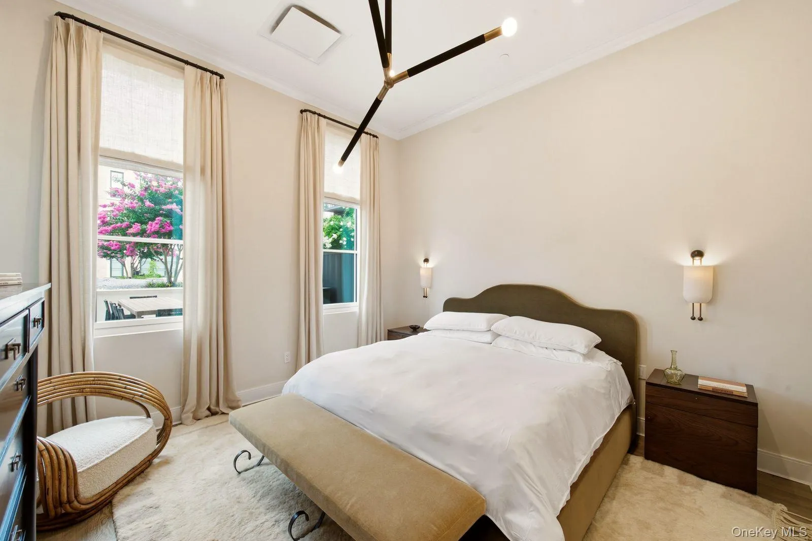 100 Garvies Point Road, Glen Cove, NY, 2 Bedrooms Bedrooms, 5 Rooms Rooms,2 BathroomsBathrooms,Residential,For Rent,Garvies Point,0,1034843 100 Garvies Point Road, Glen Cove, NY, 2 Bedrooms Bedrooms, 5 Rooms Rooms,2 BathroomsBathrooms,Residential,For Rent,Garvies Point,0,1034843