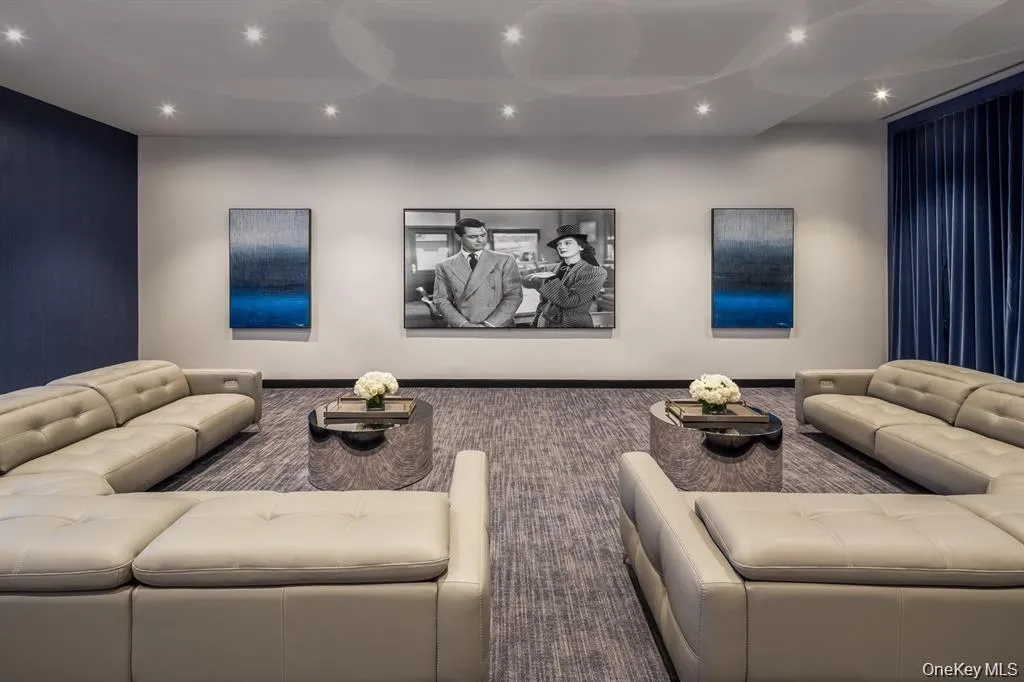 100 Garvies Point Road, Glen Cove, NY, 2 Bedrooms Bedrooms, 5 Rooms Rooms,2 BathroomsBathrooms,Residential,For Rent,Garvies Point,0,1034843 100 Garvies Point Road, Glen Cove, NY, 2 Bedrooms Bedrooms, 5 Rooms Rooms,2 BathroomsBathrooms,Residential,For Rent,Garvies Point,0,1034843