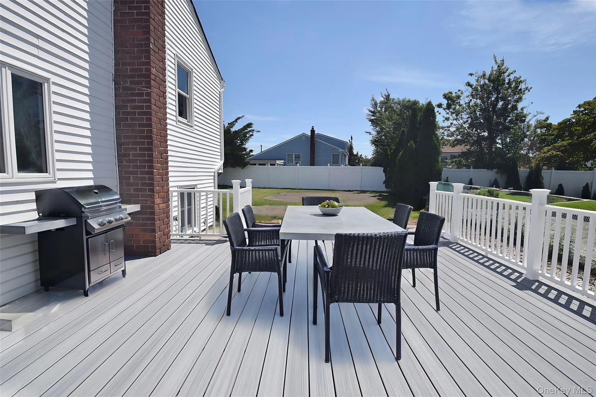 112 Raynor Street, West Babylon, NY, 4 Bedrooms Bedrooms, 8 Rooms Rooms,2 BathroomsBathrooms,Residential,For Rent,Raynor,0,1034844 112 Raynor Street, West Babylon, NY, 4 Bedrooms Bedrooms, 8 Rooms Rooms,2 BathroomsBathrooms,Residential,For Rent,Raynor,0,1034844