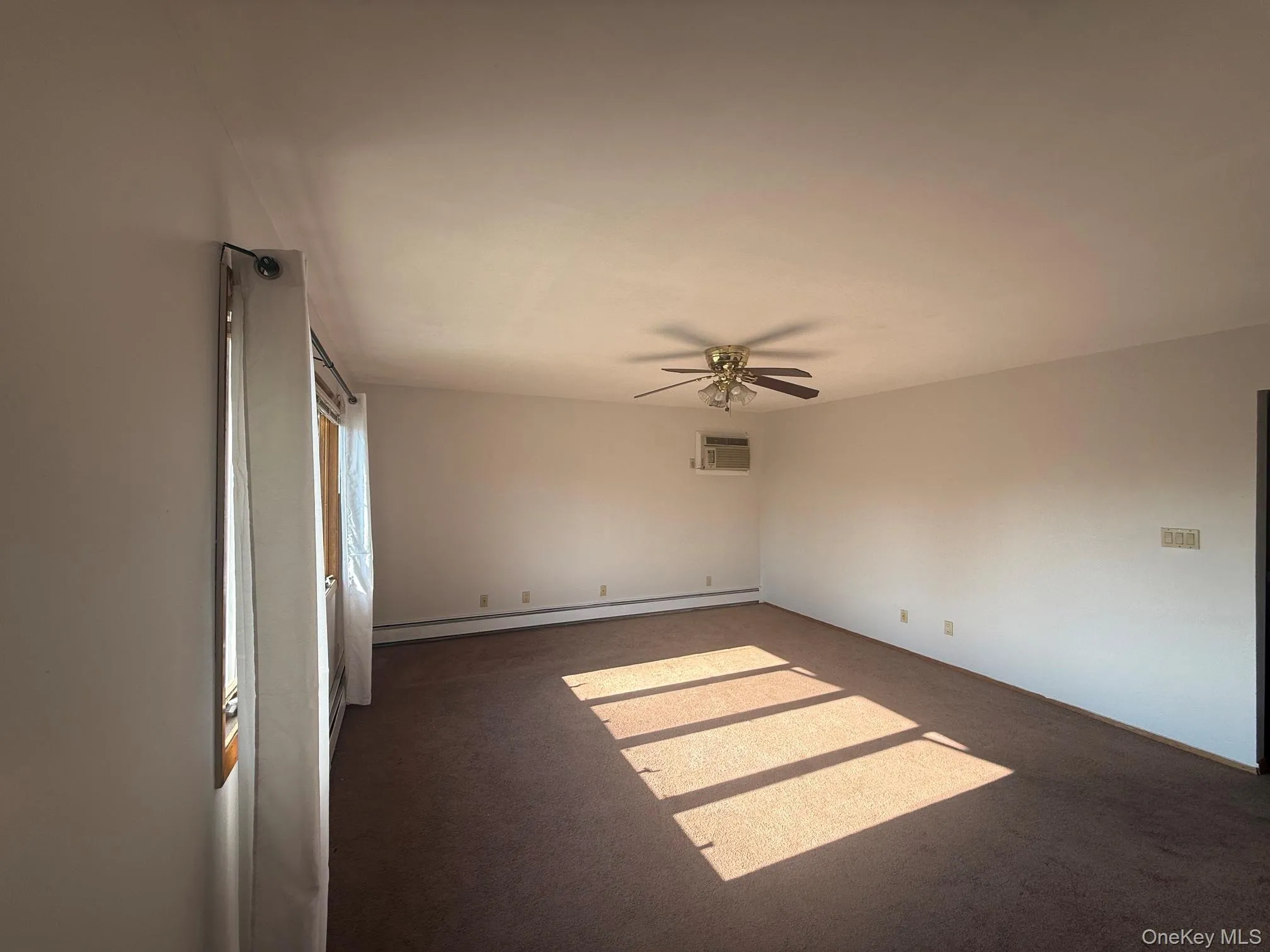 79 Elizabeth Drive, Oyster Bay, NY, 5 Bedrooms Bedrooms, 10 Rooms Rooms,3 BathroomsBathrooms,Residential,For Rent,Elizabeth,0,1034849 79 Elizabeth Drive, Oyster Bay, NY, 5 Bedrooms Bedrooms, 10 Rooms Rooms,3 BathroomsBathrooms,Residential,For Rent,Elizabeth,0,1034849