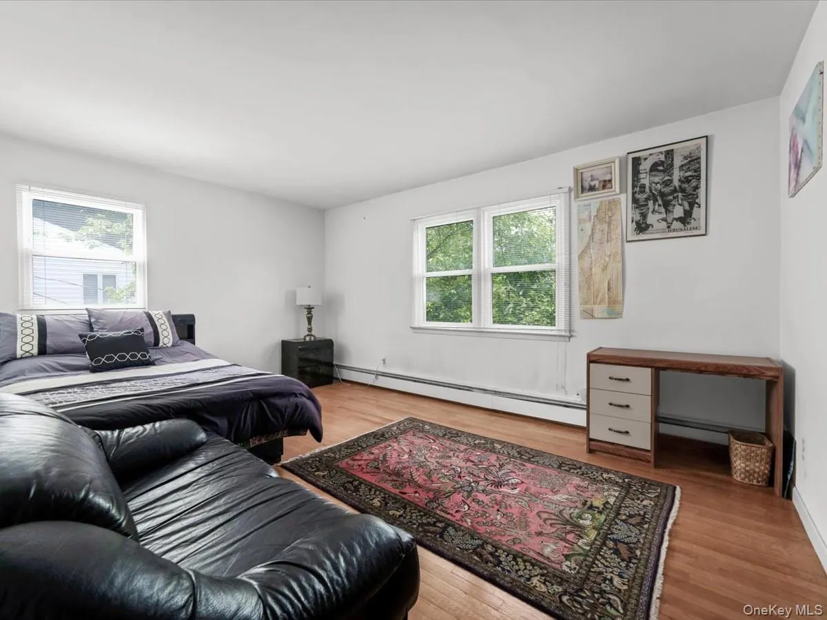 17 Cambridge Road, North Hempstead, NY, 5 Bedrooms Bedrooms, 10 Rooms Rooms,2 BathroomsBathrooms,Residential,For Rent,Cambridge,0,1034851 17 Cambridge Road, North Hempstead, NY, 5 Bedrooms Bedrooms, 10 Rooms Rooms,2 BathroomsBathrooms,Residential,For Rent,Cambridge,0,1034851