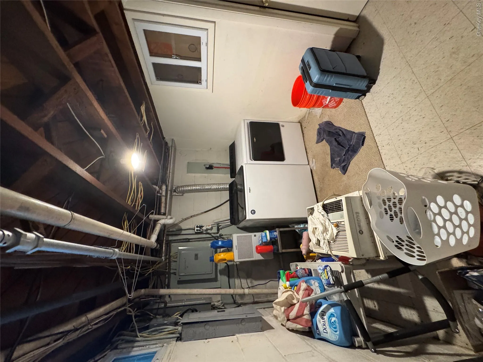 80 Lakewood Street, Brookhaven, NY, 3 Bedrooms Bedrooms, 8 Rooms Rooms,1 BathroomBathrooms,Residential Lease,For Rent,Lakewood,0,1034852 80 Lakewood Street, Brookhaven, NY, 3 Bedrooms Bedrooms, 8 Rooms Rooms,1 BathroomBathrooms,Residential Lease,For Rent,Lakewood,0,1034852