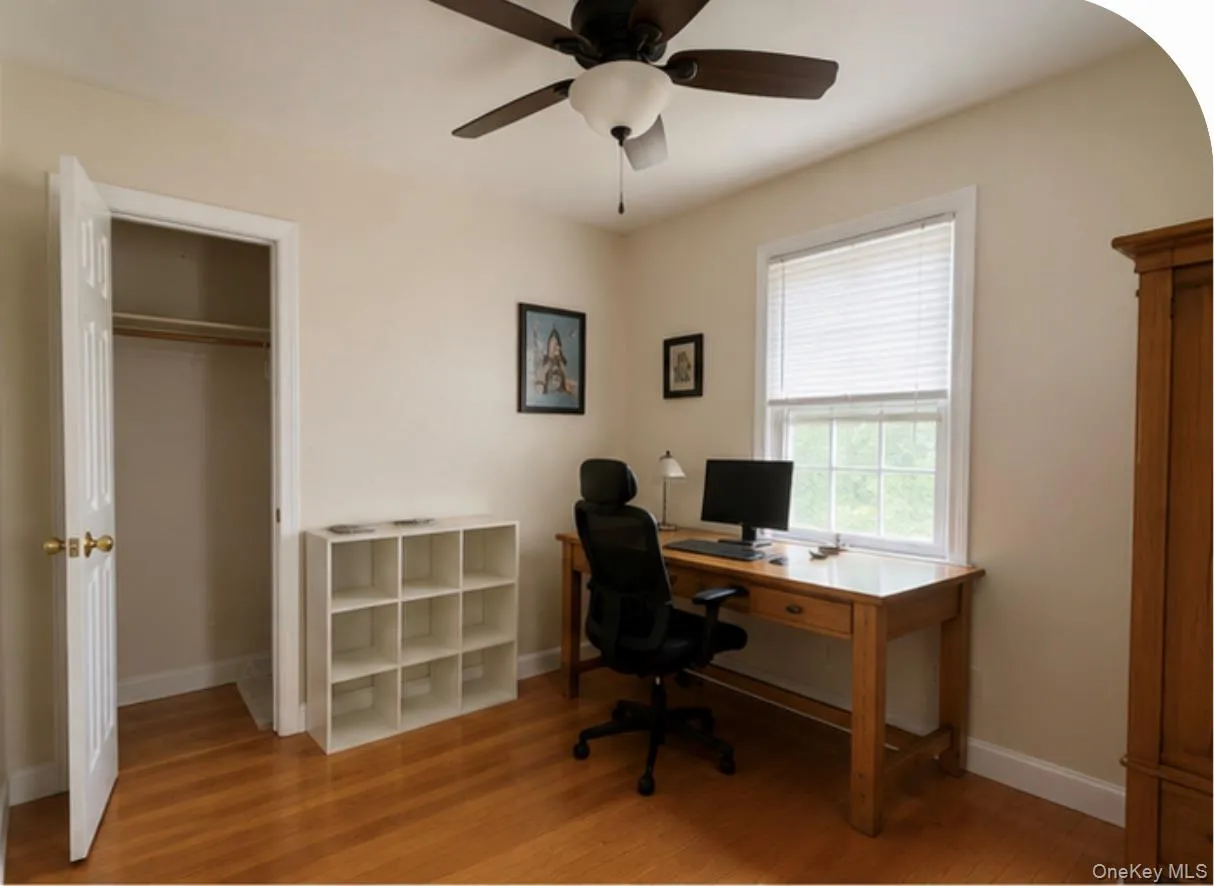 80 Lakewood Street, Brookhaven, NY, 3 Bedrooms Bedrooms, 8 Rooms Rooms,1 BathroomBathrooms,Residential Lease,For Rent,Lakewood,0,1034852 80 Lakewood Street, Brookhaven, NY, 3 Bedrooms Bedrooms, 8 Rooms Rooms,1 BathroomBathrooms,Residential Lease,For Rent,Lakewood,0,1034852
