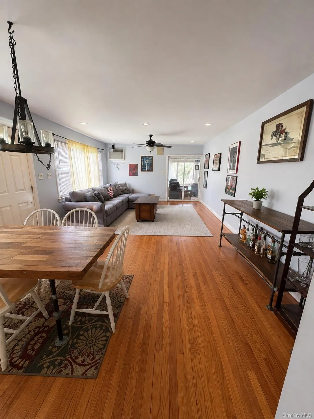 80 Lakewood Street, Brookhaven, NY, 3 Bedrooms Bedrooms, 8 Rooms Rooms,1 BathroomBathrooms,Residential Lease,For Rent,Lakewood,0,1034852 80 Lakewood Street, Brookhaven, NY, 3 Bedrooms Bedrooms, 8 Rooms Rooms,1 BathroomBathrooms,Residential Lease,For Rent,Lakewood,0,1034852