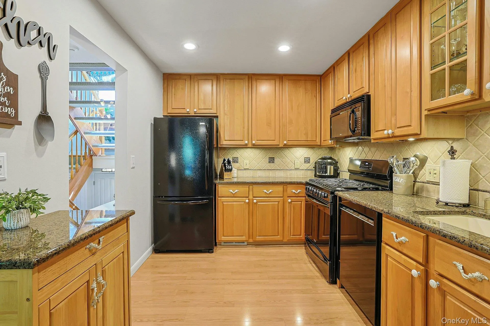 279 Treetop Circle, Clarkstown, NY, 1 Bedroom Bedrooms, 6 Rooms Rooms,1 BathroomBathrooms,Residential,For Rent,Treetop,0,1034853 279 Treetop Circle, Clarkstown, NY, 1 Bedroom Bedrooms, 6 Rooms Rooms,1 BathroomBathrooms,Residential,For Rent,Treetop,0,1034853