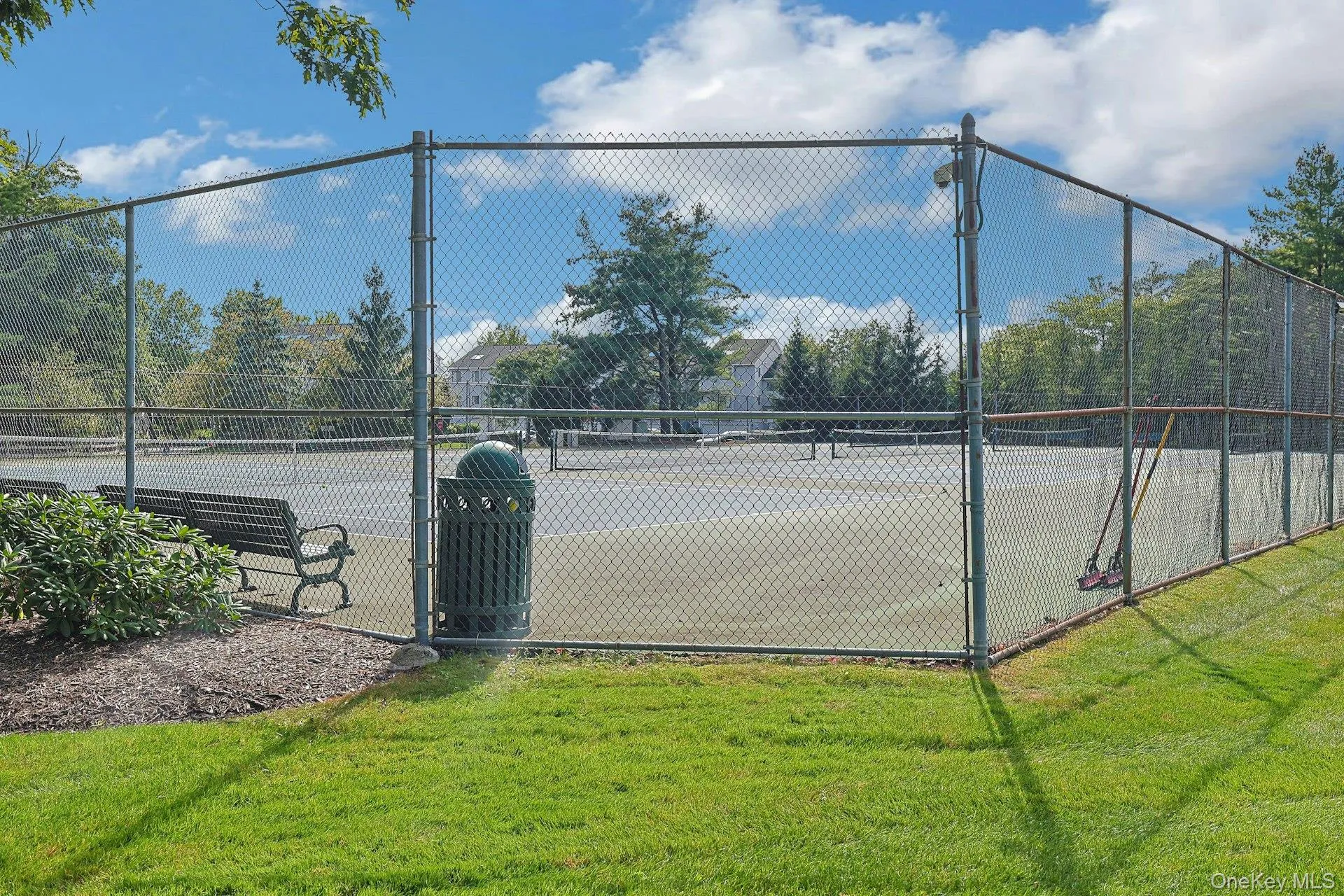 279 Treetop Circle, Clarkstown, NY, 1 Bedroom Bedrooms, 6 Rooms Rooms,1 BathroomBathrooms,Residential,For Rent,Treetop,0,1034853 279 Treetop Circle, Clarkstown, NY, 1 Bedroom Bedrooms, 6 Rooms Rooms,1 BathroomBathrooms,Residential,For Rent,Treetop,0,1034853