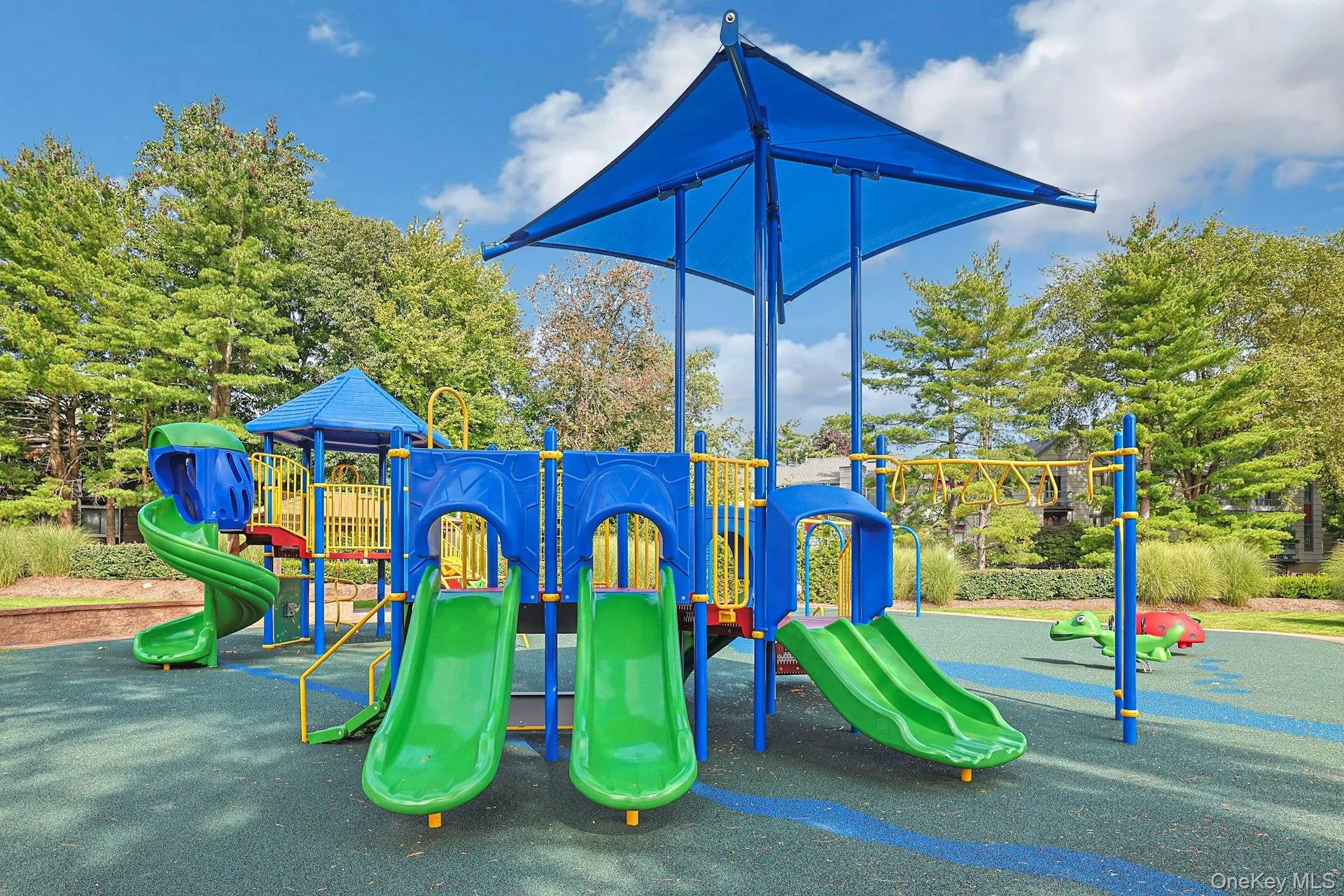 279 Treetop Circle, Clarkstown, NY, 1 Bedroom Bedrooms, 6 Rooms Rooms,1 BathroomBathrooms,Residential,For Rent,Treetop,0,1034853 279 Treetop Circle, Clarkstown, NY, 1 Bedroom Bedrooms, 6 Rooms Rooms,1 BathroomBathrooms,Residential,For Rent,Treetop,0,1034853