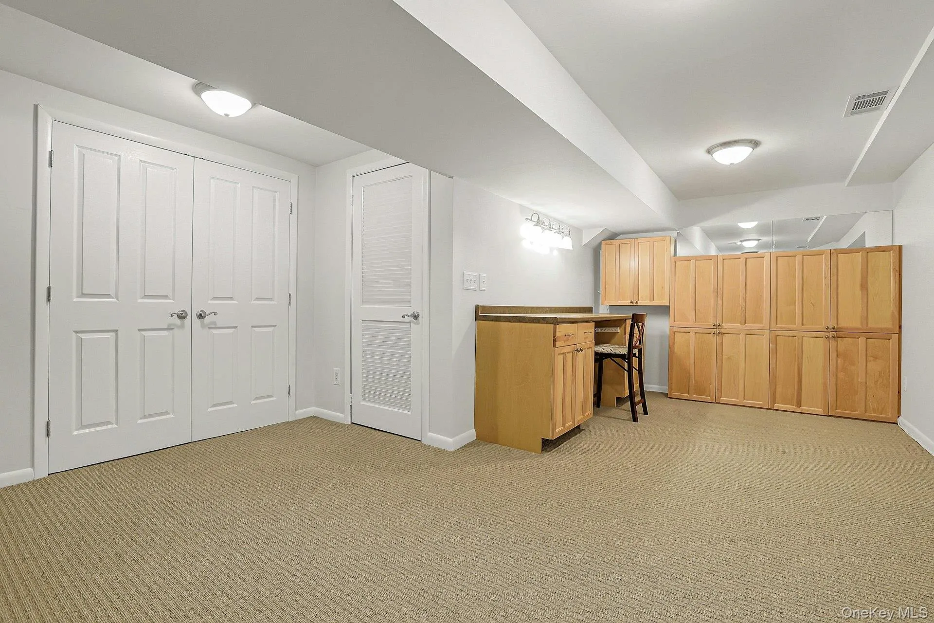 279 Treetop Circle, Clarkstown, NY, 1 Bedroom Bedrooms, 6 Rooms Rooms,1 BathroomBathrooms,Residential,For Rent,Treetop,0,1034853 279 Treetop Circle, Clarkstown, NY, 1 Bedroom Bedrooms, 6 Rooms Rooms,1 BathroomBathrooms,Residential,For Rent,Treetop,0,1034853