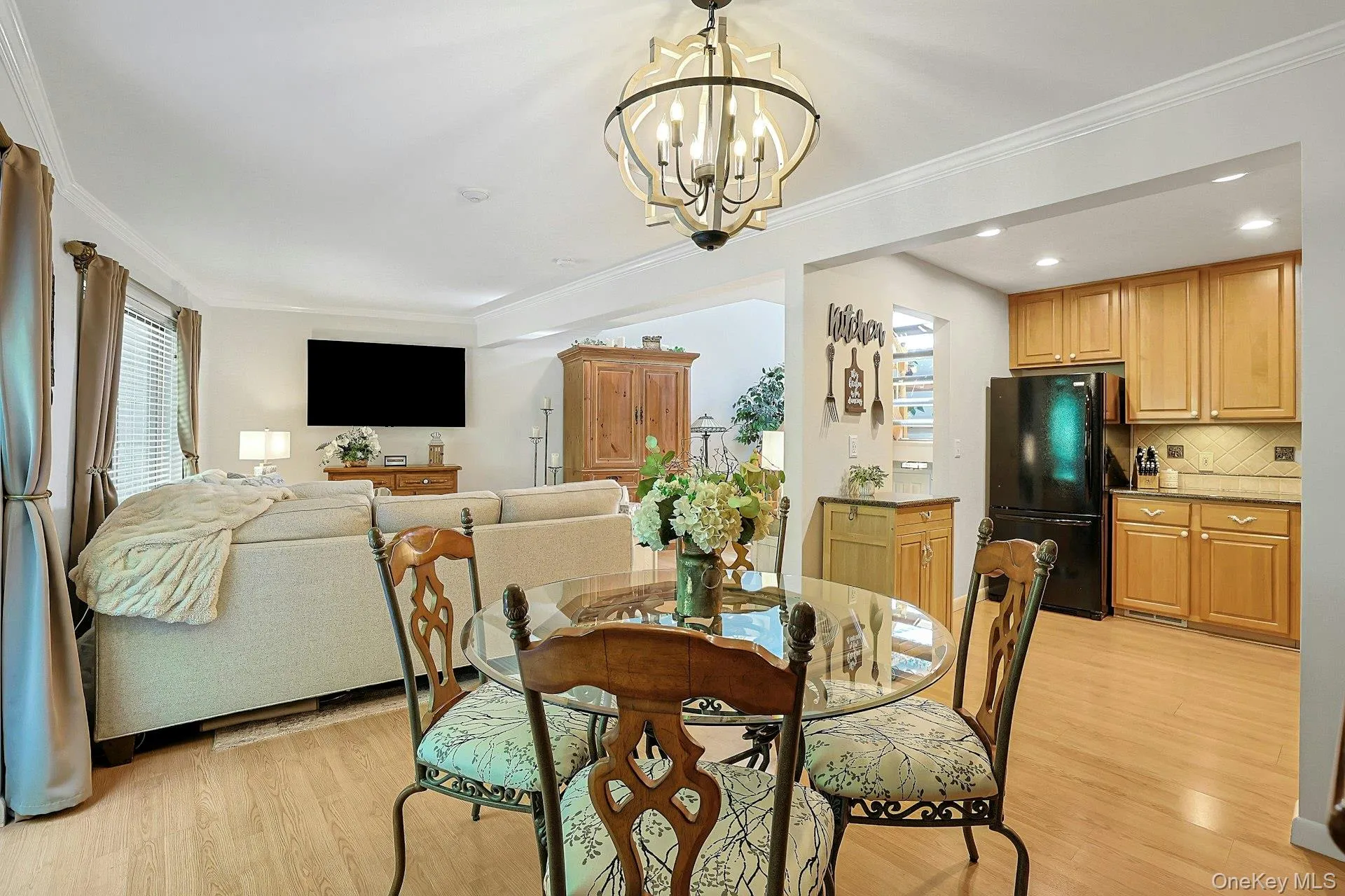 279 Treetop Circle, Clarkstown, NY, 1 Bedroom Bedrooms, 6 Rooms Rooms,1 BathroomBathrooms,Residential,For Rent,Treetop,0,1034853 279 Treetop Circle, Clarkstown, NY, 1 Bedroom Bedrooms, 6 Rooms Rooms,1 BathroomBathrooms,Residential,For Rent,Treetop,0,1034853