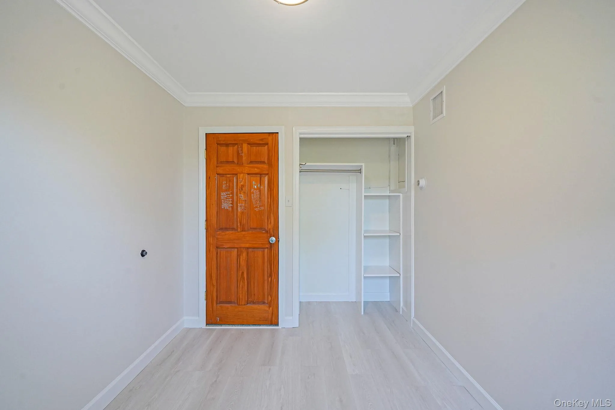 1072 Hicksville Road, Oyster Bay, NY, 3 Bedrooms Bedrooms, 4 Rooms Rooms,2 BathroomsBathrooms,Residential Lease,For Rent,Hicksville,0,1034855 1072 Hicksville Road, Oyster Bay, NY, 3 Bedrooms Bedrooms, 4 Rooms Rooms,2 BathroomsBathrooms,Residential Lease,For Rent,Hicksville,0,1034855