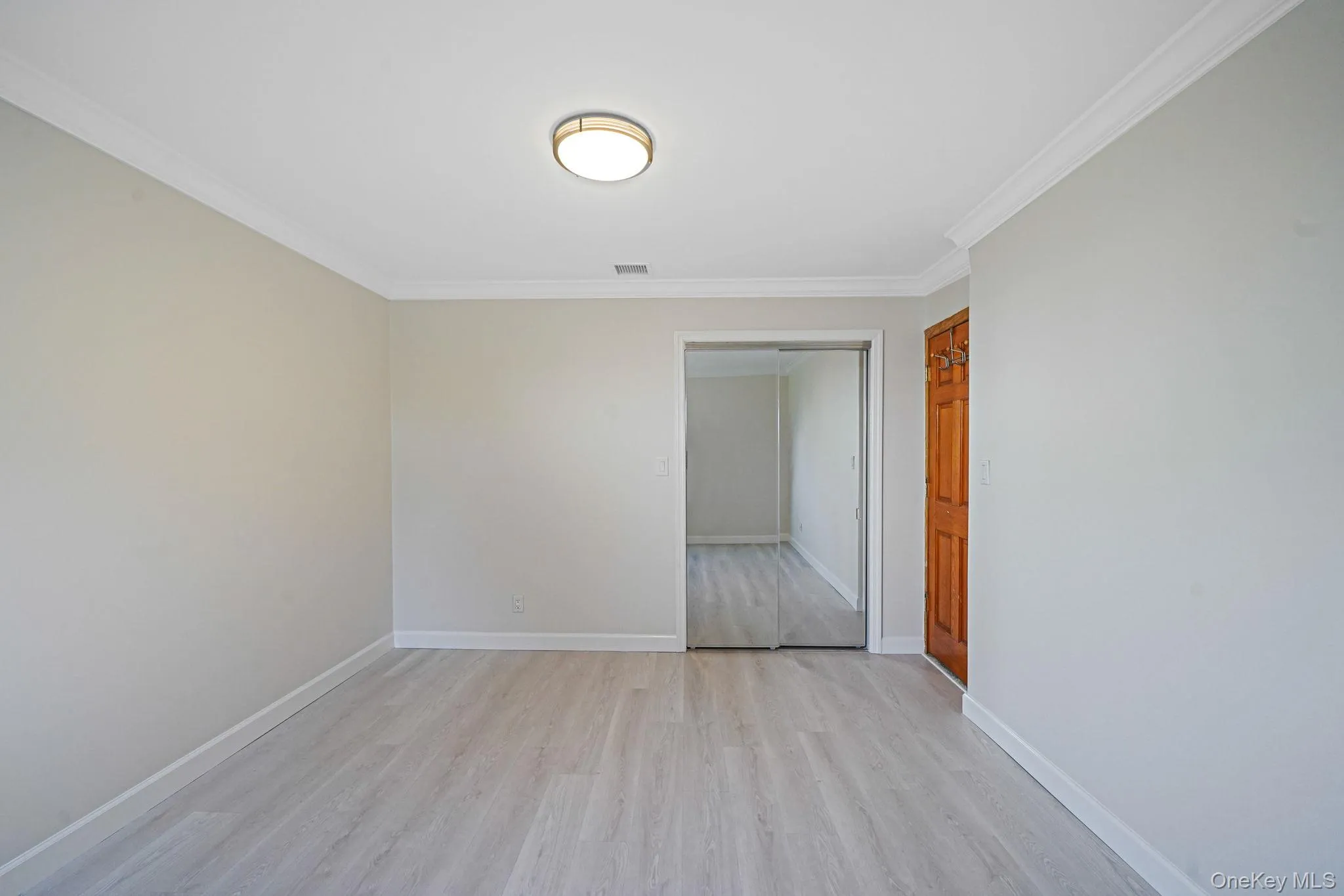 1072 Hicksville Road, Oyster Bay, NY, 3 Bedrooms Bedrooms, 4 Rooms Rooms,2 BathroomsBathrooms,Residential Lease,For Rent,Hicksville,0,1034855 1072 Hicksville Road, Oyster Bay, NY, 3 Bedrooms Bedrooms, 4 Rooms Rooms,2 BathroomsBathrooms,Residential Lease,For Rent,Hicksville,0,1034855