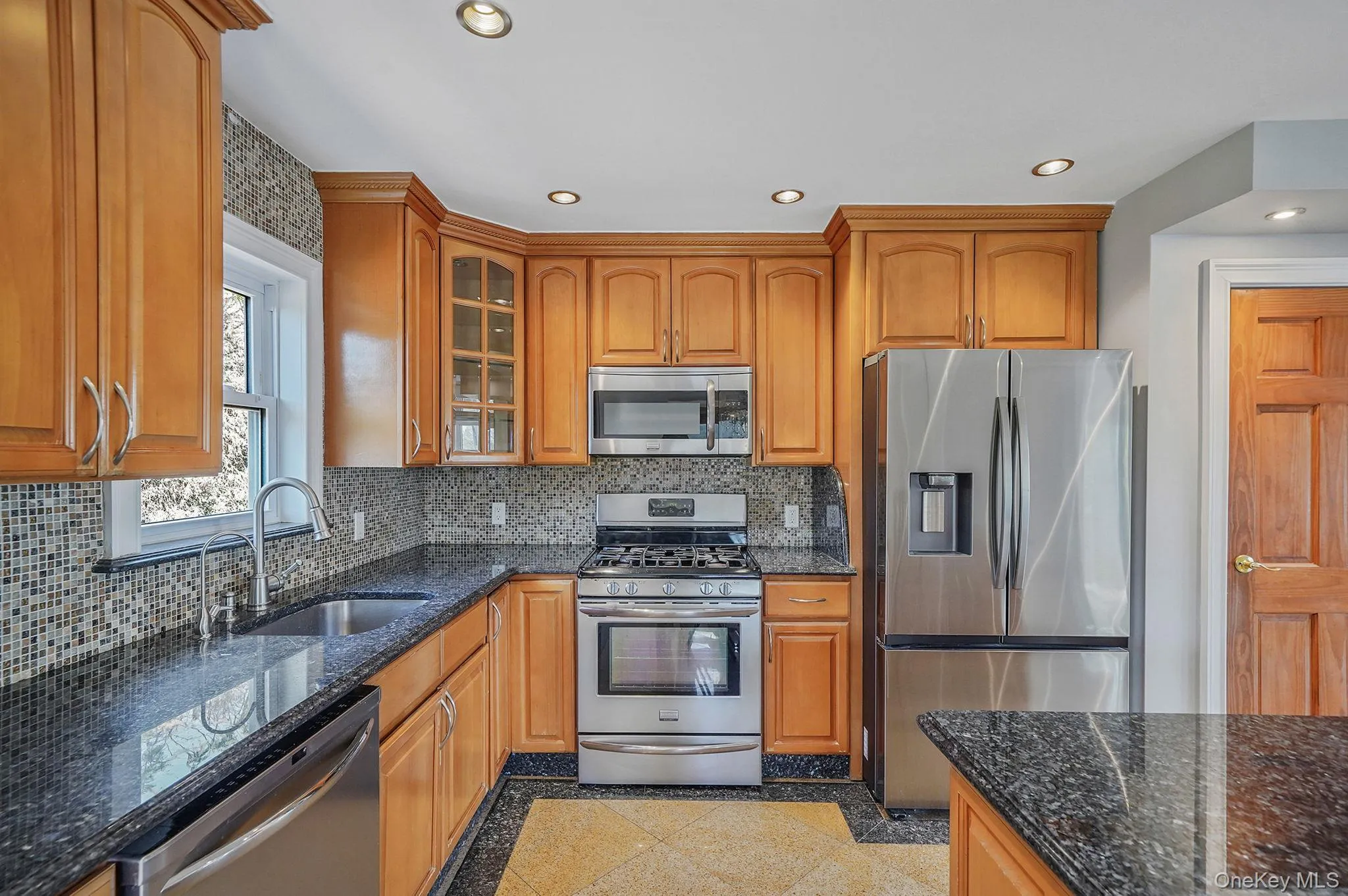 1072 Hicksville Road, Oyster Bay, NY, 3 Bedrooms Bedrooms, 4 Rooms Rooms,2 BathroomsBathrooms,Residential Lease,For Rent,Hicksville,0,1034855 1072 Hicksville Road, Oyster Bay, NY, 3 Bedrooms Bedrooms, 4 Rooms Rooms,2 BathroomsBathrooms,Residential Lease,For Rent,Hicksville,0,1034855