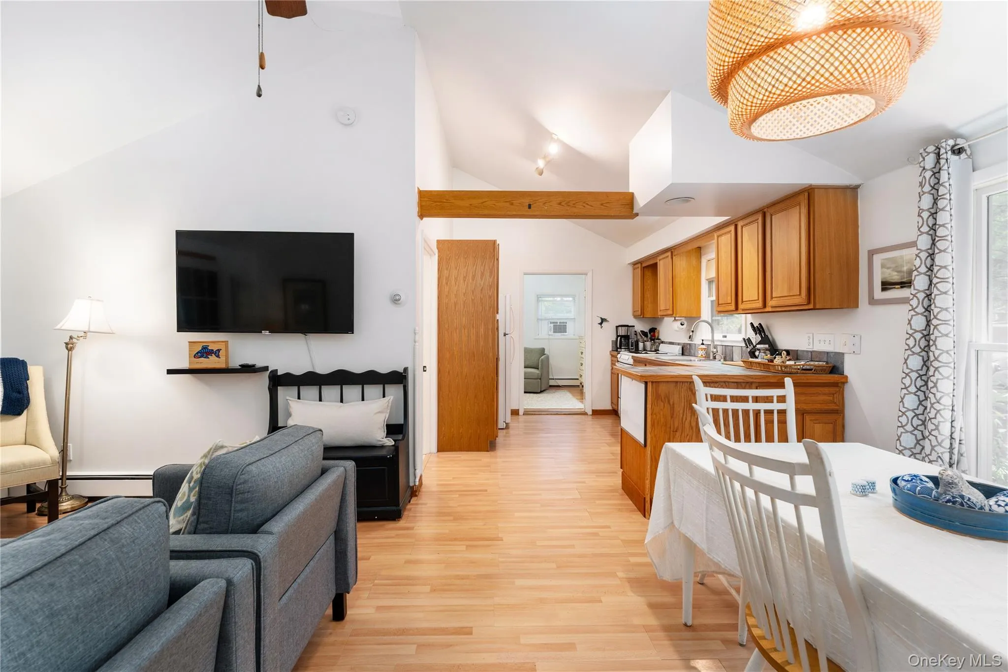 141 Neck Road, Southampton, NY, 1 Bedroom Bedrooms, 5 Rooms Rooms,1 BathroomBathrooms,Residential,For Rent,Neck,0,1034856 141 Neck Road, Southampton, NY, 1 Bedroom Bedrooms, 5 Rooms Rooms,1 BathroomBathrooms,Residential,For Rent,Neck,0,1034856