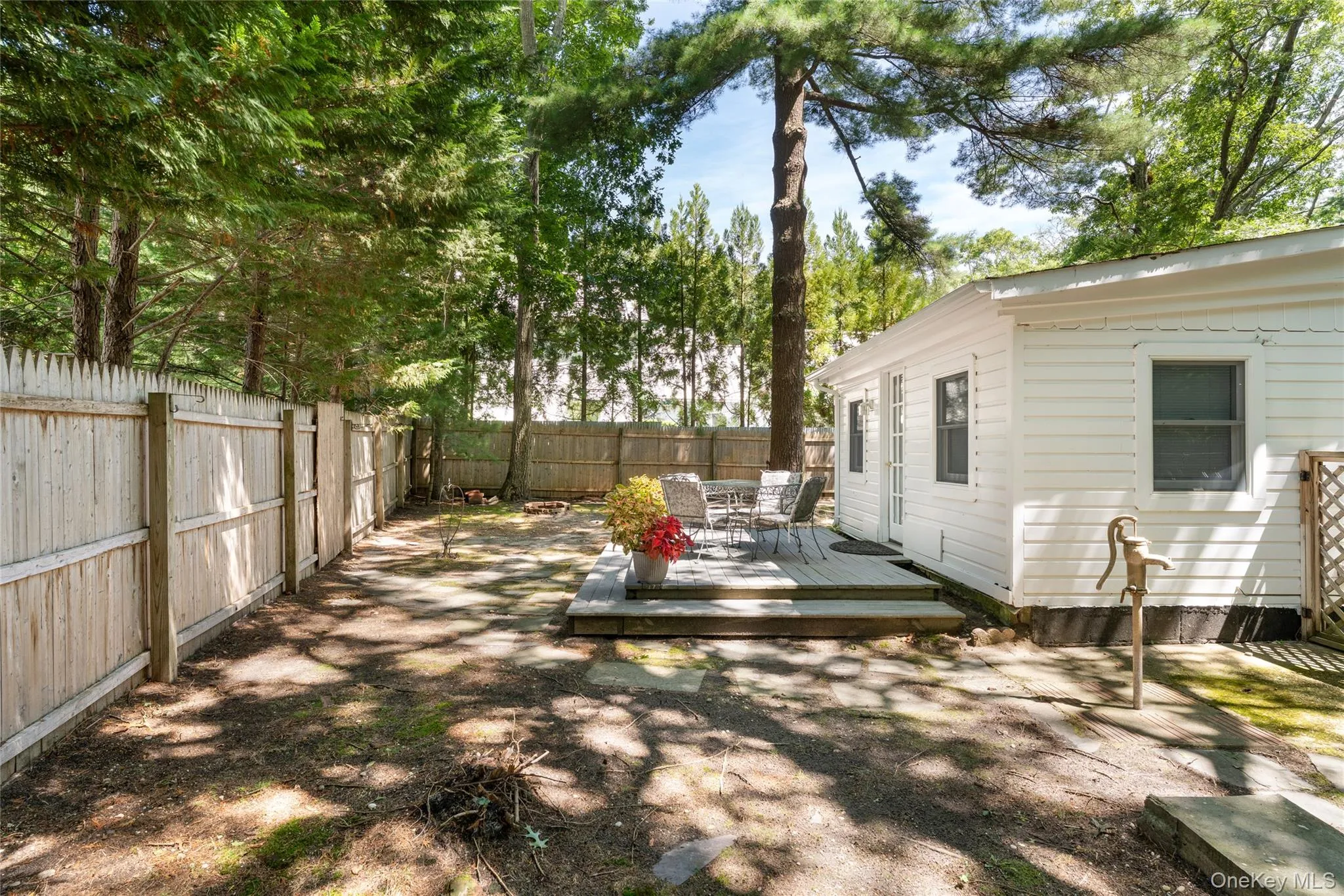 141 Neck Road, Southampton, NY, 1 Bedroom Bedrooms, 5 Rooms Rooms,1 BathroomBathrooms,Residential,For Rent,Neck,0,1034856 141 Neck Road, Southampton, NY, 1 Bedroom Bedrooms, 5 Rooms Rooms,1 BathroomBathrooms,Residential,For Rent,Neck,0,1034856