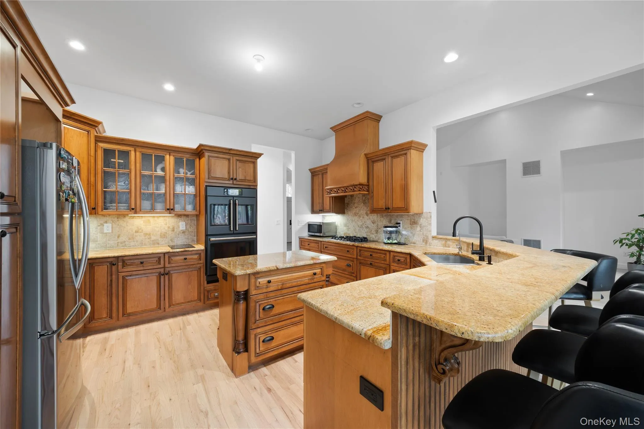 16 De Baun Avenue, Ramapo, NY, 4 Bedrooms Bedrooms, 9 Rooms Rooms,2 BathroomsBathrooms,Residential,For Rent,De Baun,0,1034867 16 De Baun Avenue, Ramapo, NY, 4 Bedrooms Bedrooms, 9 Rooms Rooms,2 BathroomsBathrooms,Residential,For Rent,De Baun,0,1034867