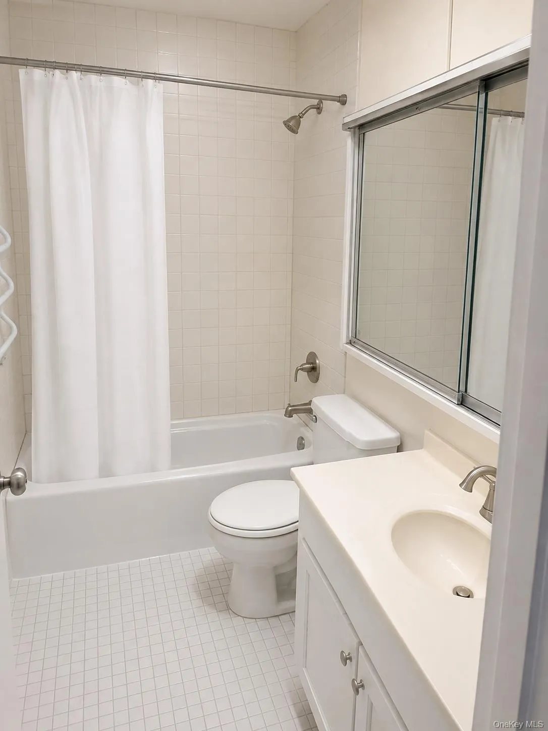 **AI GENERATED** SHOWER AREA REGROUTED WITH NEW MIRROR **AI GENERATED** SHOWER AREA REGROUTED WITH NEW MIRROR