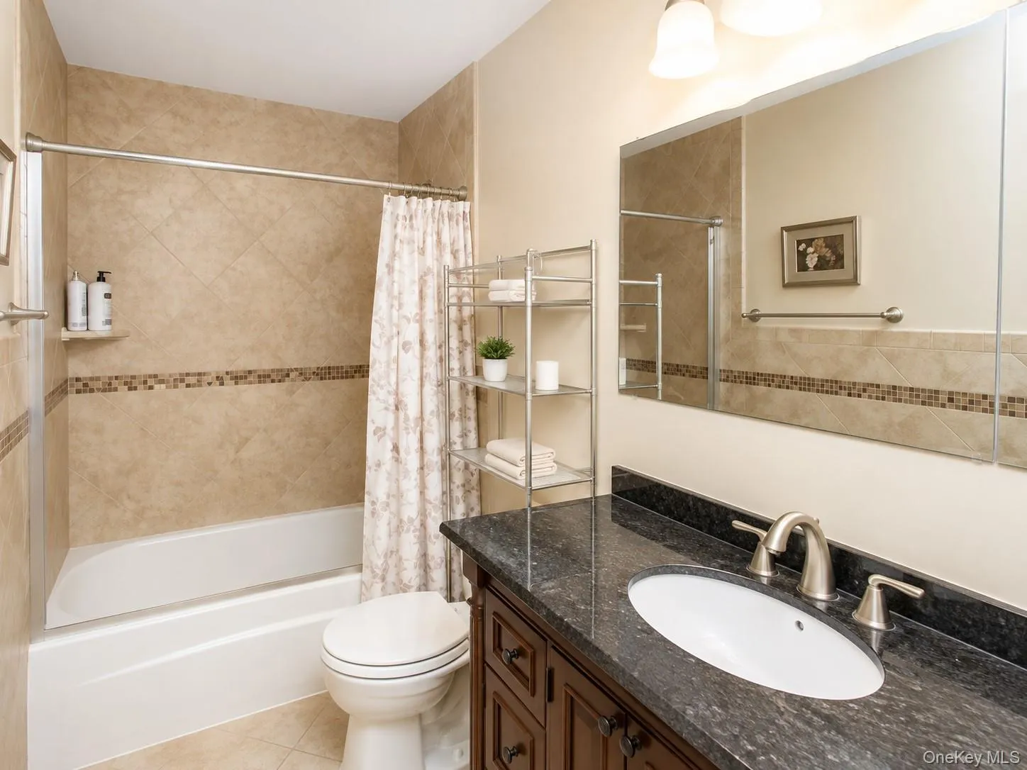 10 Roe Circle, Monroe, NY, 3 Bedrooms Bedrooms, 12 Rooms Rooms,2 BathroomsBathrooms,Residential Lease,For Rent,Roe,0,1034874 10 Roe Circle, Monroe, NY, 3 Bedrooms Bedrooms, 12 Rooms Rooms,2 BathroomsBathrooms,Residential Lease,For Rent,Roe,0,1034874