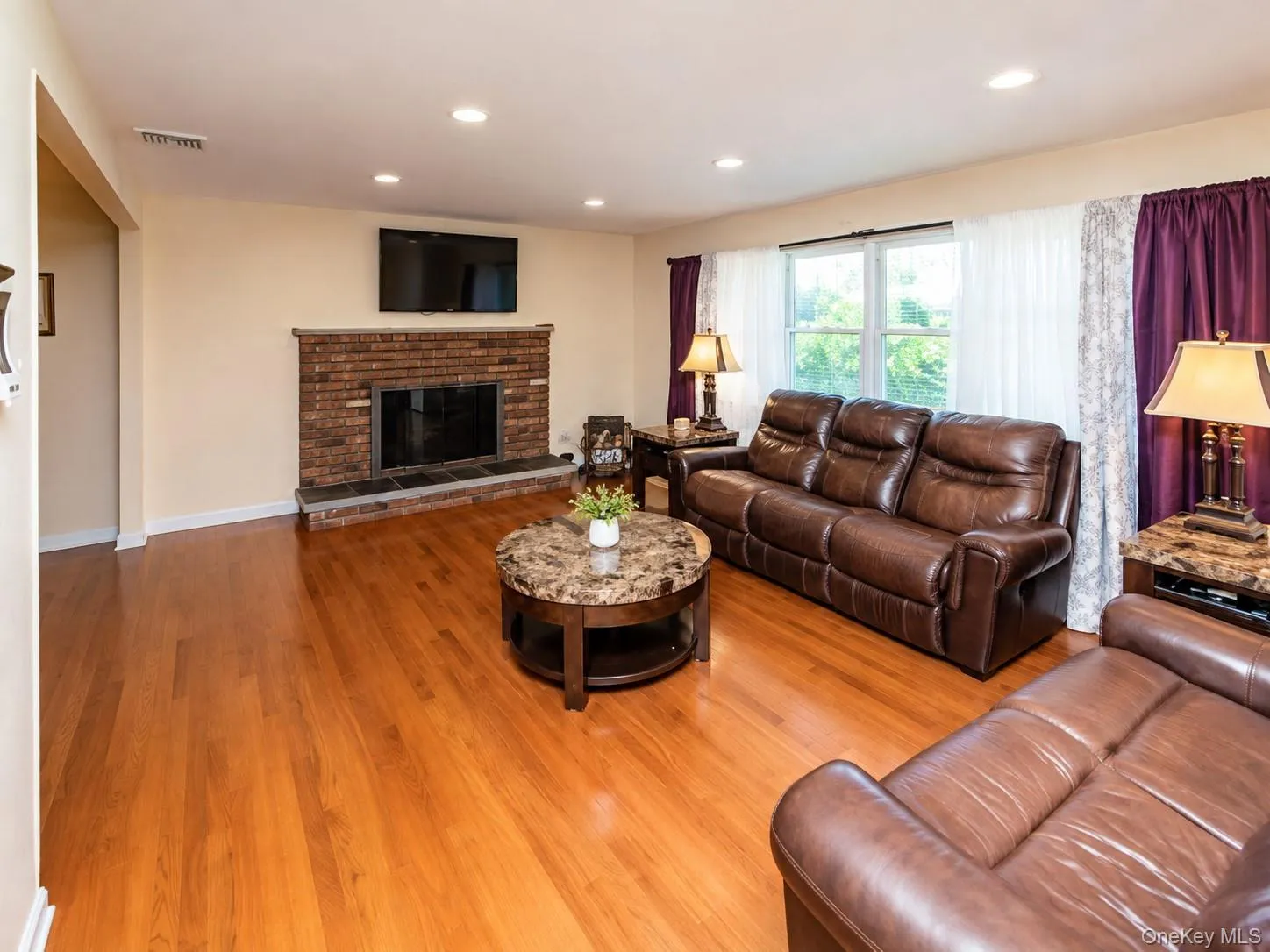 10 Roe Circle, Monroe, NY, 3 Bedrooms Bedrooms, 12 Rooms Rooms,2 BathroomsBathrooms,Residential Lease,For Rent,Roe,0,1034874 10 Roe Circle, Monroe, NY, 3 Bedrooms Bedrooms, 12 Rooms Rooms,2 BathroomsBathrooms,Residential Lease,For Rent,Roe,0,1034874